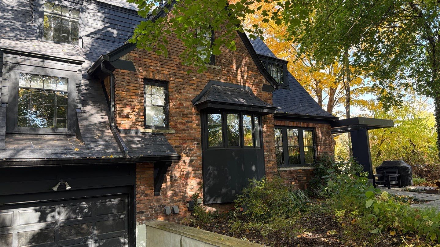 Roof Replacement using Owens Corning Onyx Black by 180 Contractors