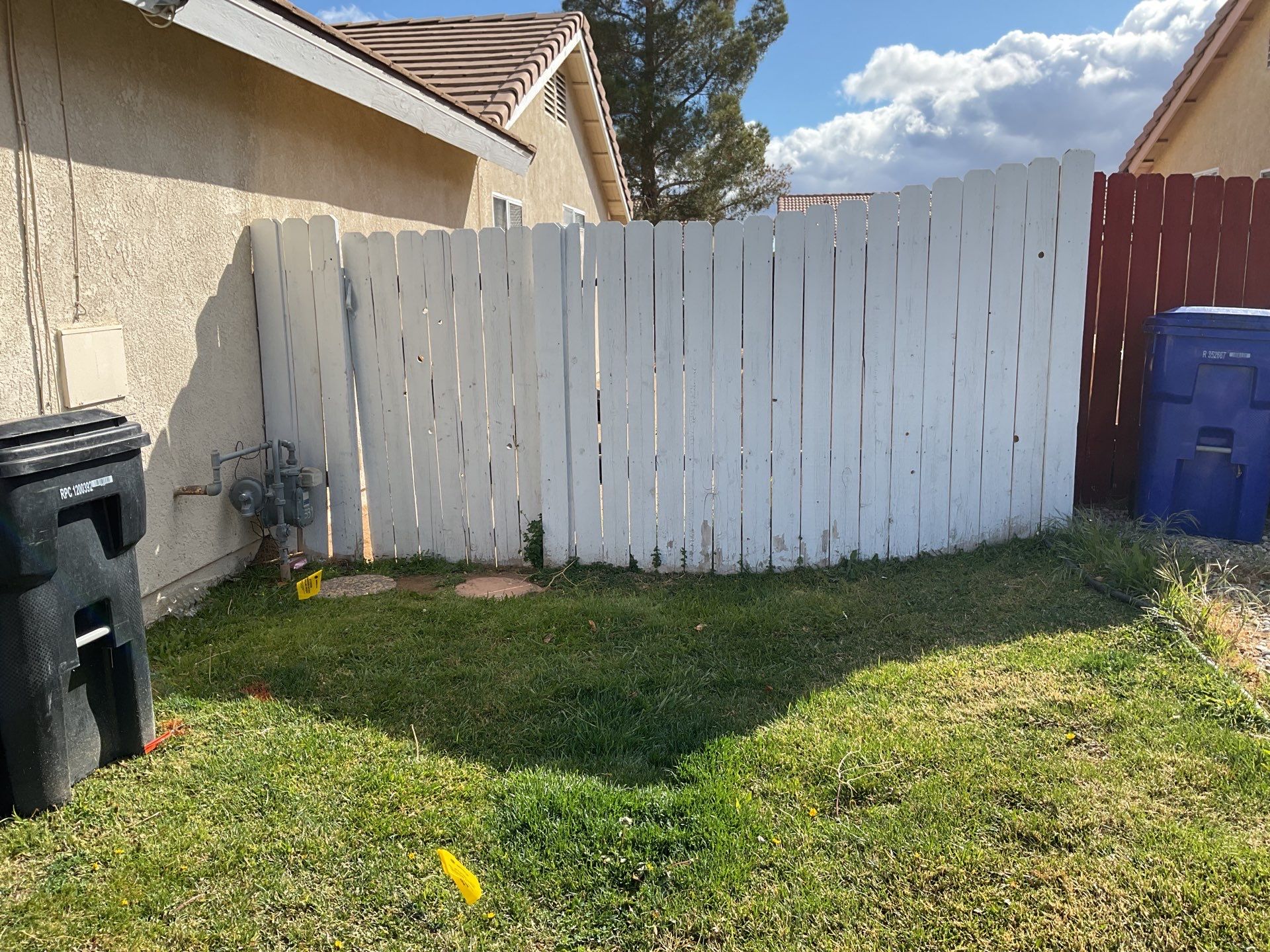 Fence Installation using Vinyl by Fence Guys Inc. 