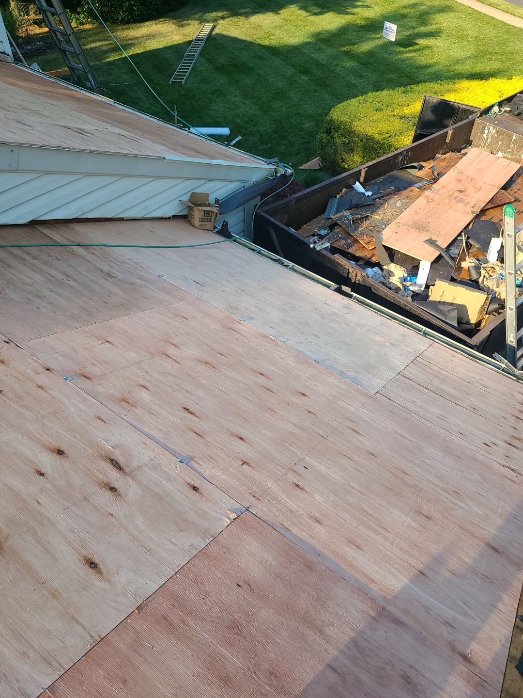 Vienna: Roof Replacement with CertainTeed Landmark Designer Shingles in Moire Black by RM Banning, Inc.