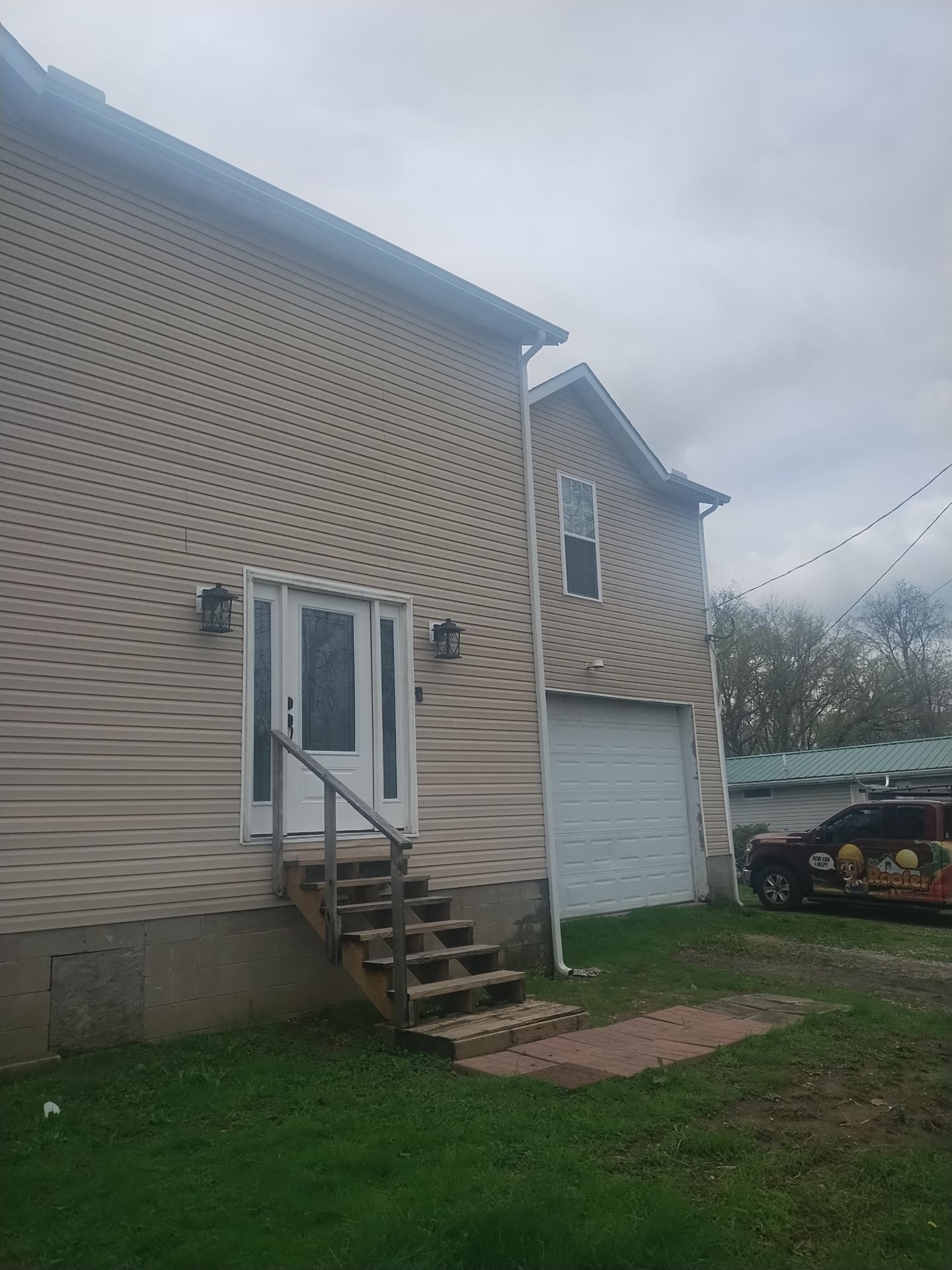 🏠 South Point Gets a Dynasty Makeover by Mr. Roofer