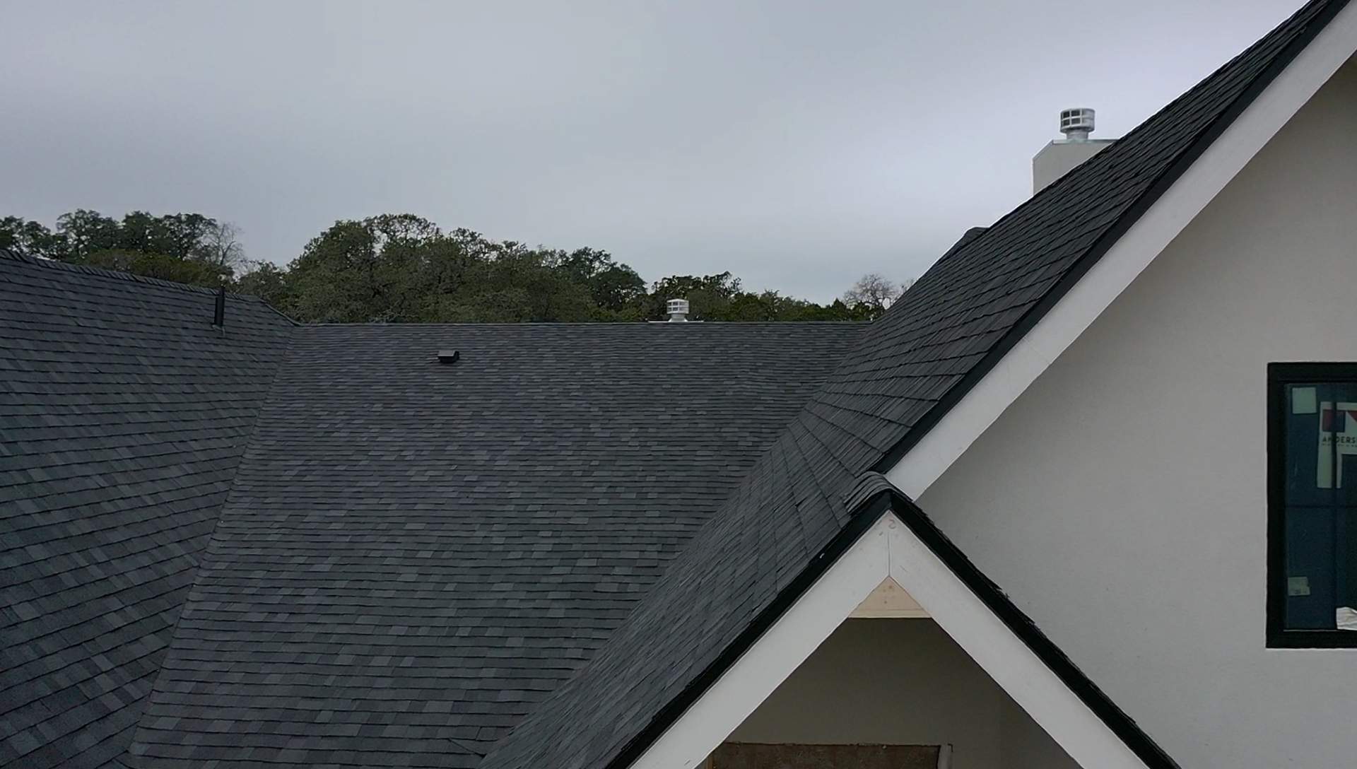 New Home Construction using Owens Corning 30 year Architectural Shingles by Premier Roofing and Contracting