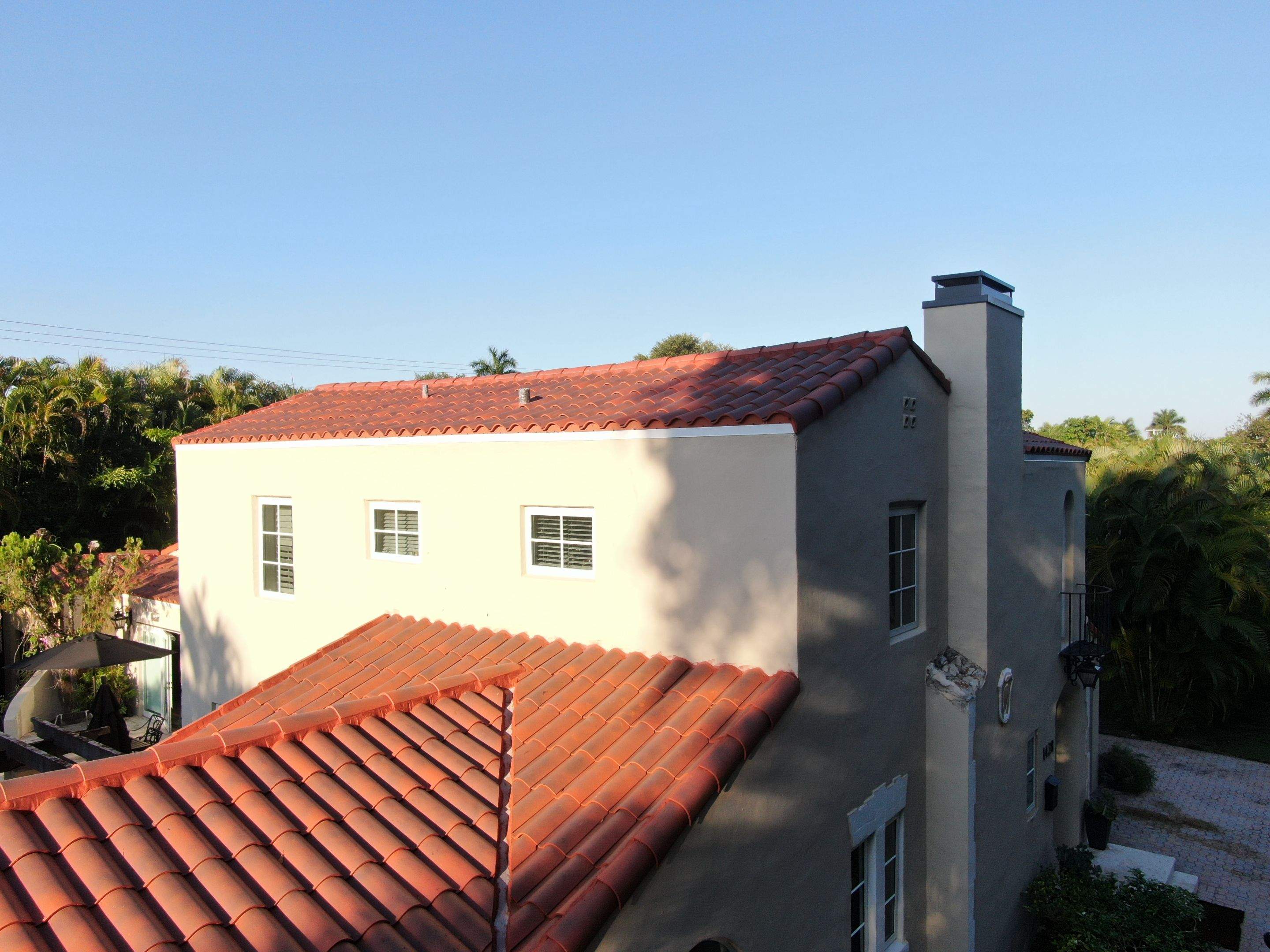 Verea Spanish S  - Fume Color by Istueta Roofing