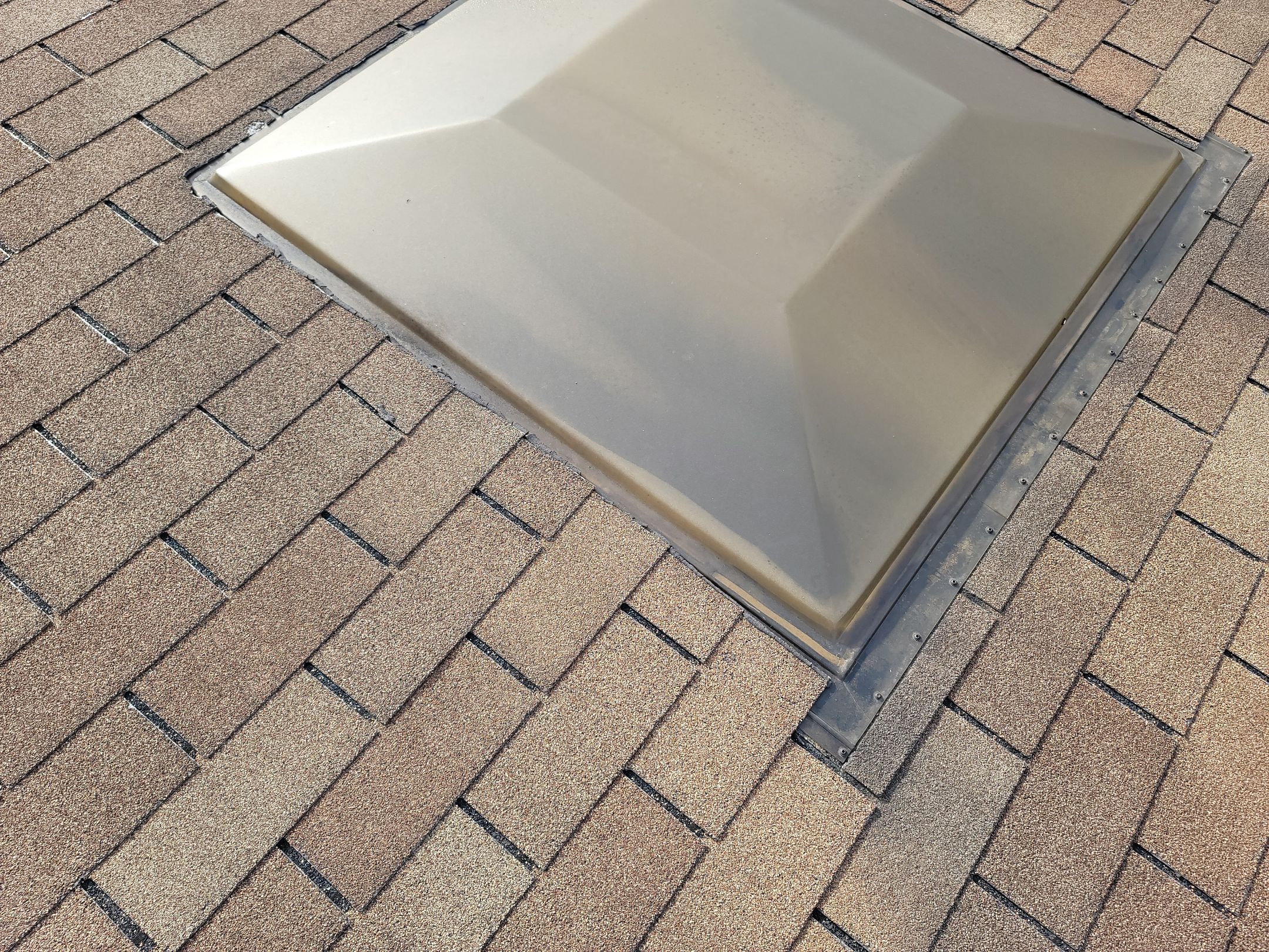 ATLAS PINNACLE COLOR: MORNING HARVEST by Eagle Eye Roofing