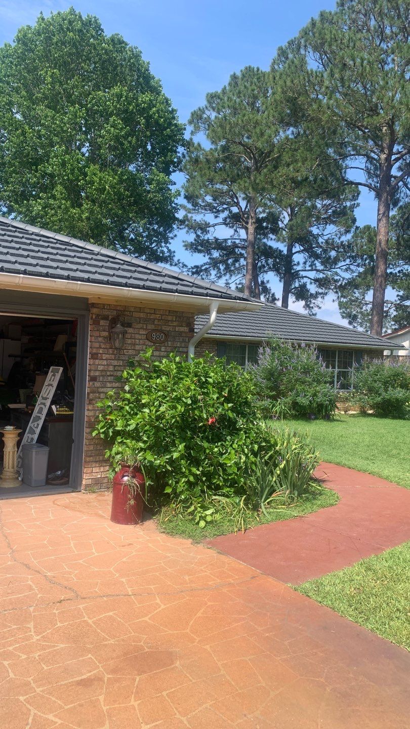 Soffit and Fascia Installation using Vented Vinyl Soffit by Gutter Professors