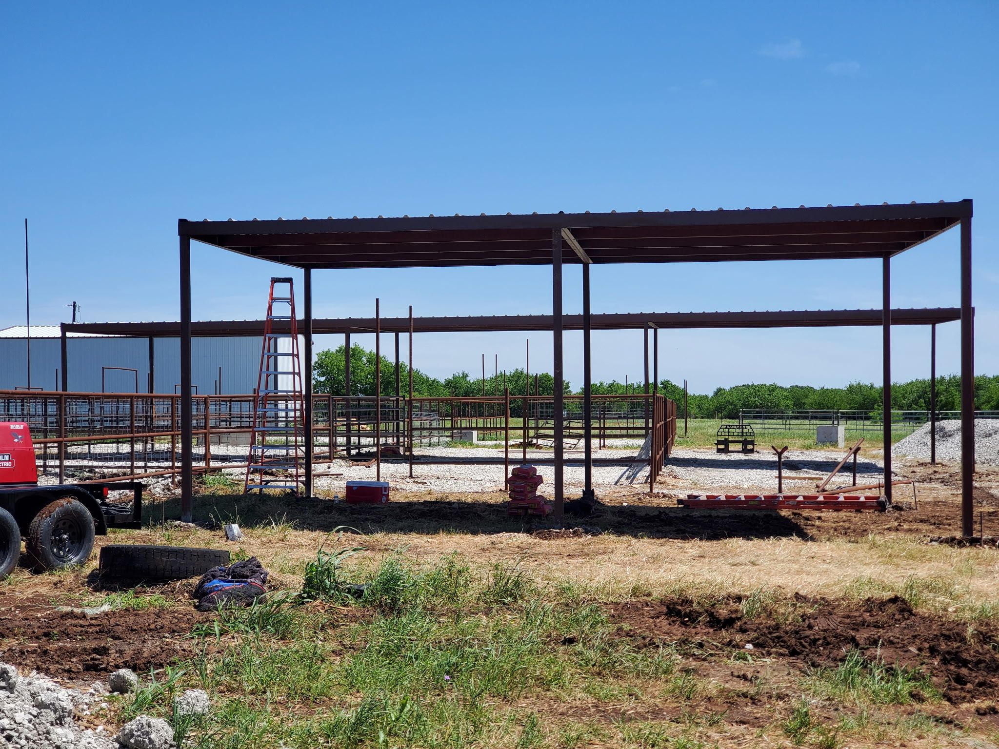 Carports, Metal Patio Covers, Barns, Shops, and more by REPS Austin Area Roofer
