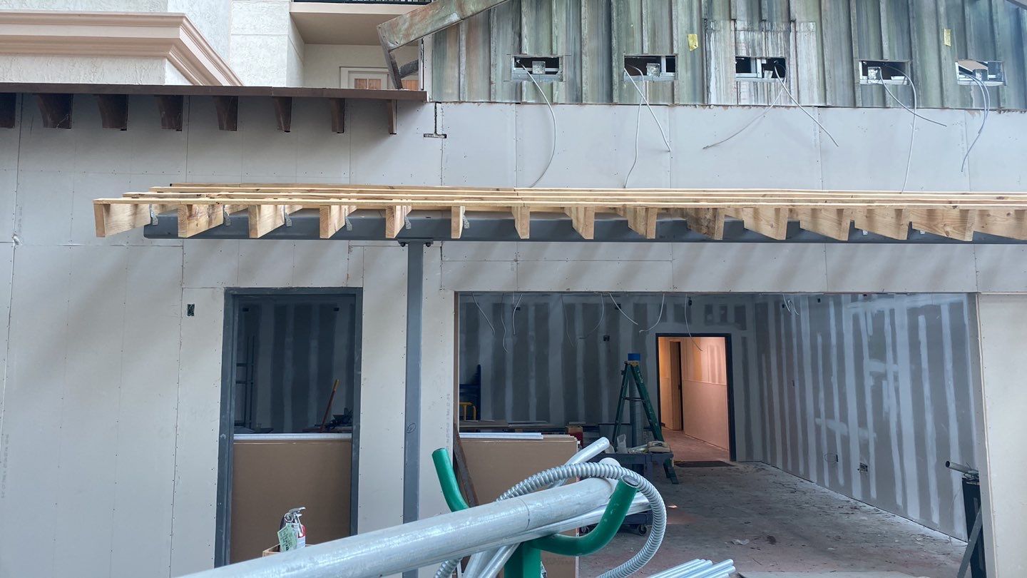 Gaylord Palms Old Hickory Restaurant by Fiddlers Roofing