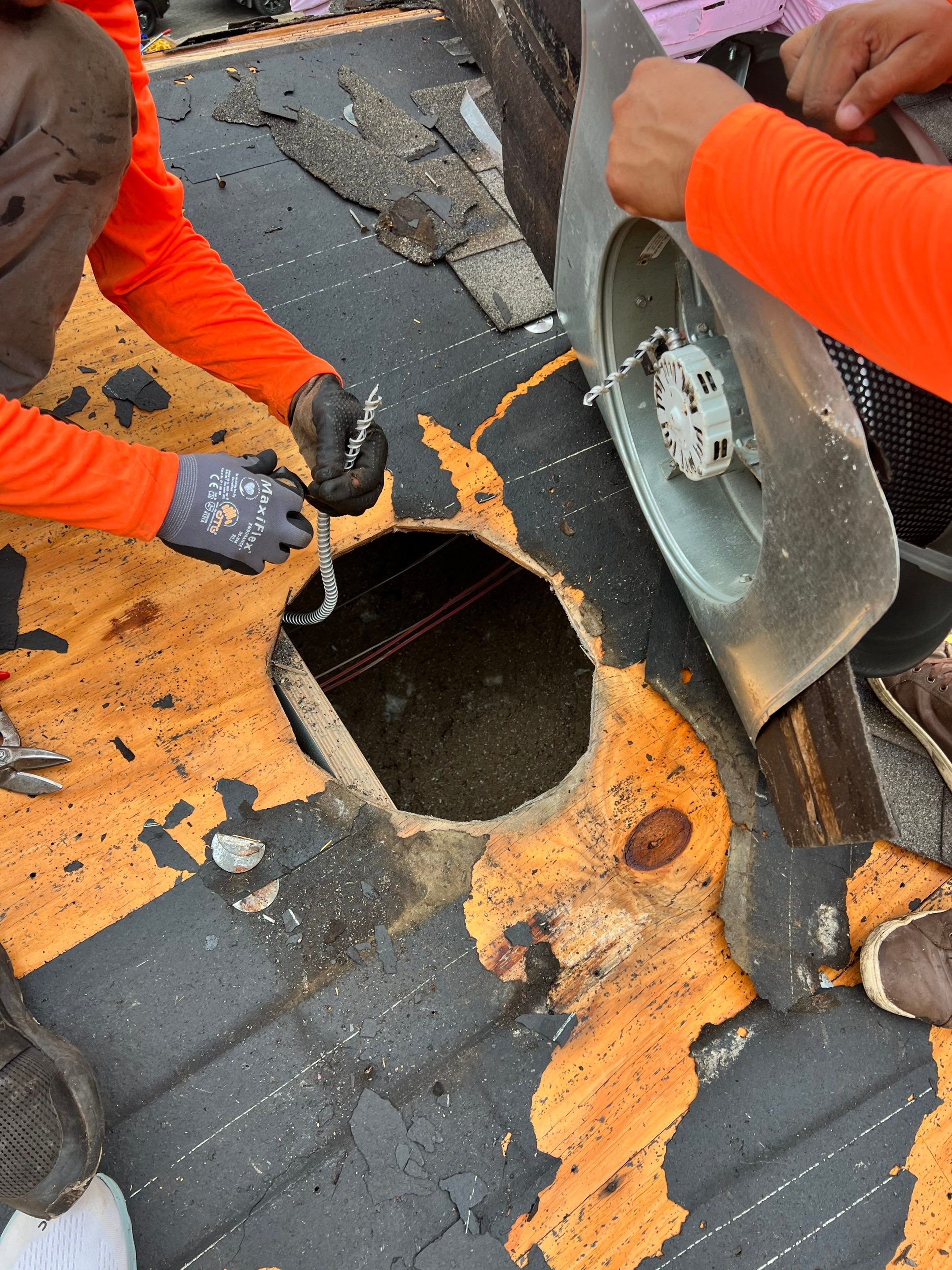 Roof Replacement in San Antonio, Texas by Premier Roofing and Contracting