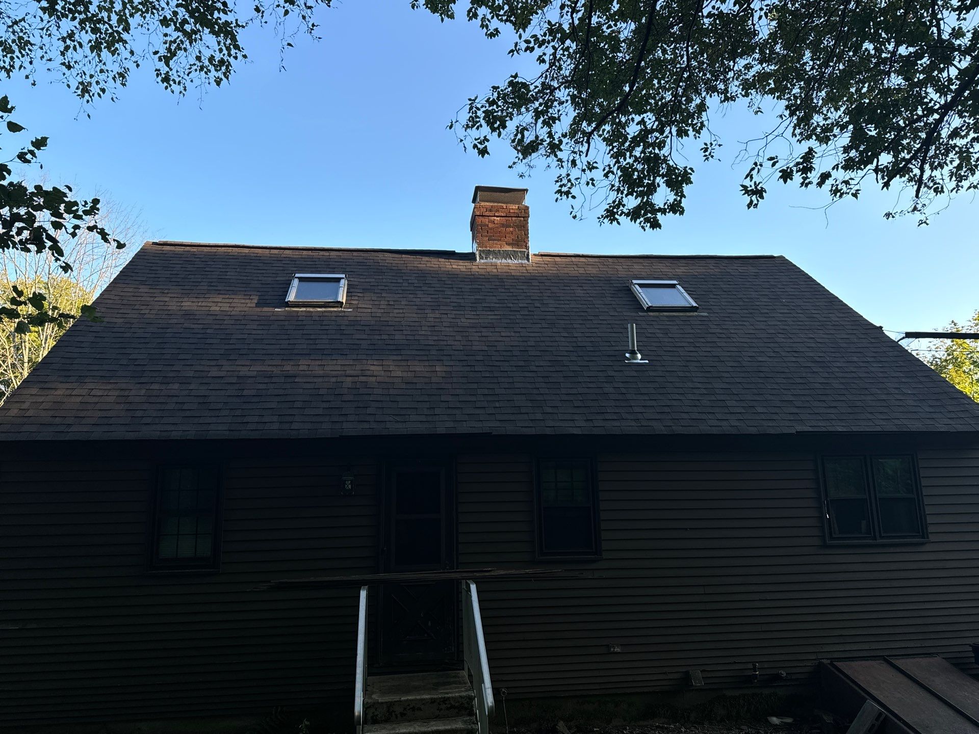 Pittsfield, NH – Owens Corning TruDefinition® Roof Installation by Tall pine roofing