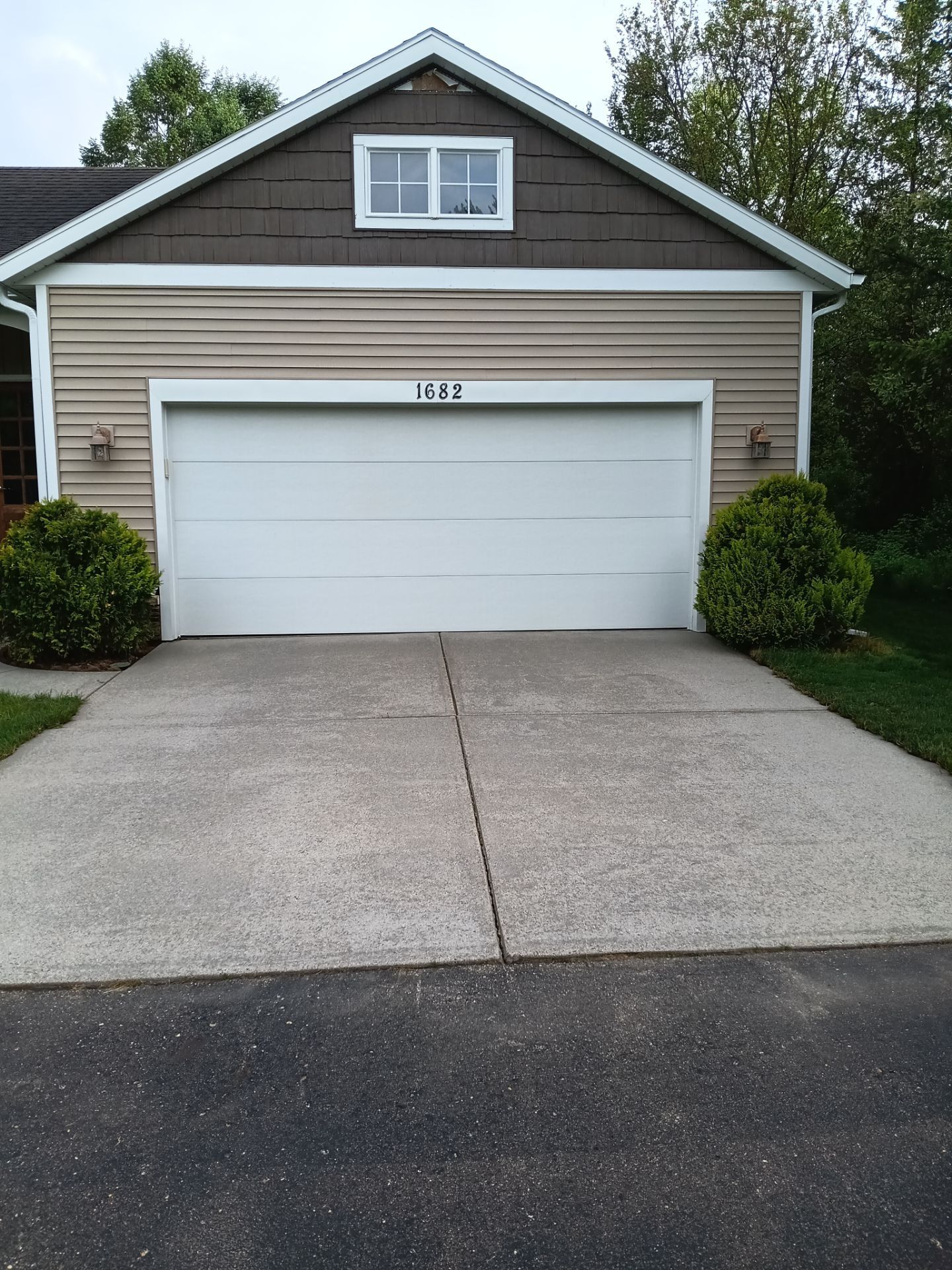 Exterior trim caulking, prime and paint. by Gordon Painting