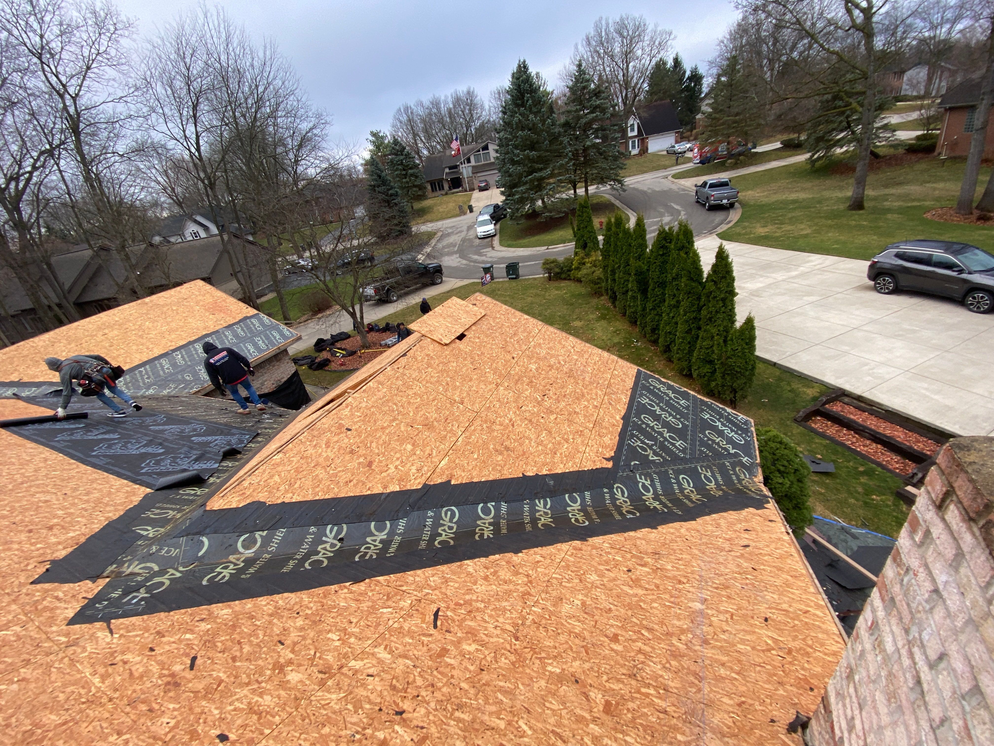 Roof Replacement using CertainTeed Landmark by 180 Contractors