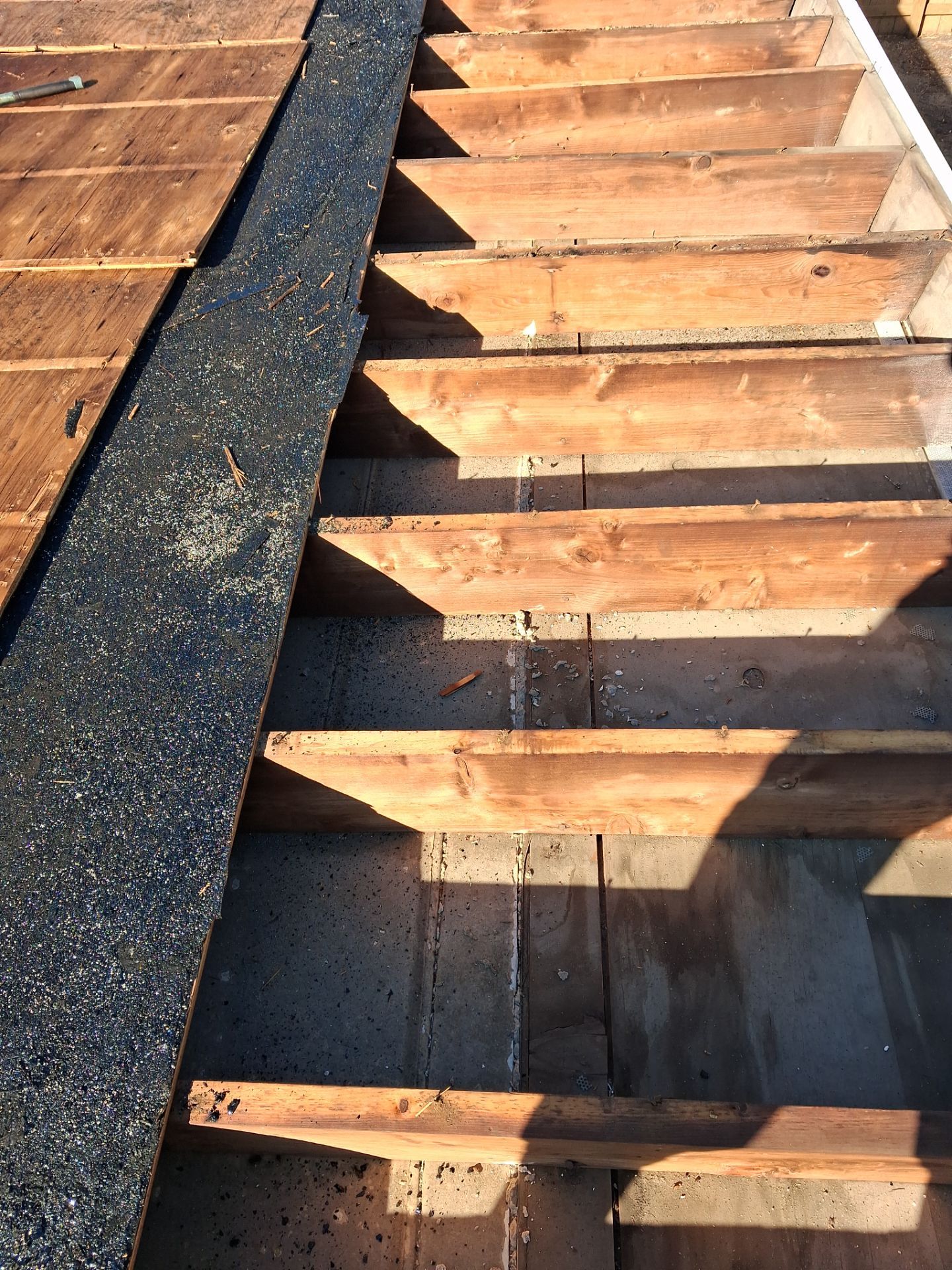 Project in St. Petersburg 33703 by Mitchell Roofing Company LLC