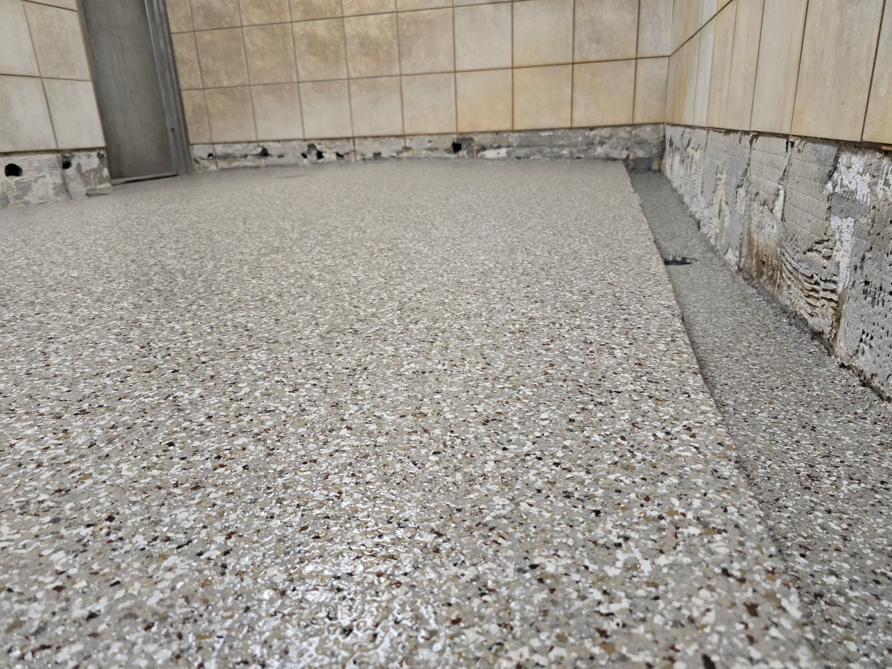 Gym Locker Room Upgrade Using Creekbed by Elite Floor Solutions