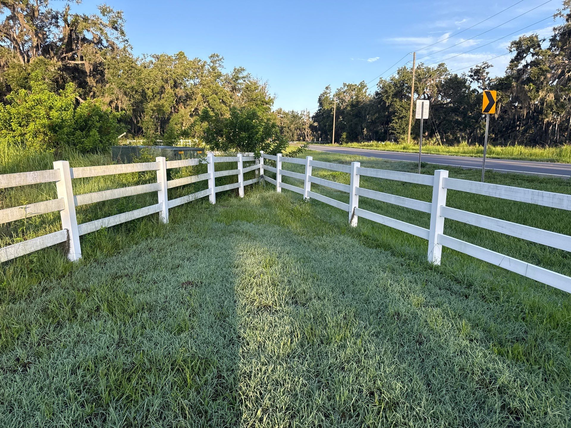 π Vinyl Horse Fence & Entrance Cleaning β Old Tampa Rd, Parrish, FL by Sunshine AquaWash