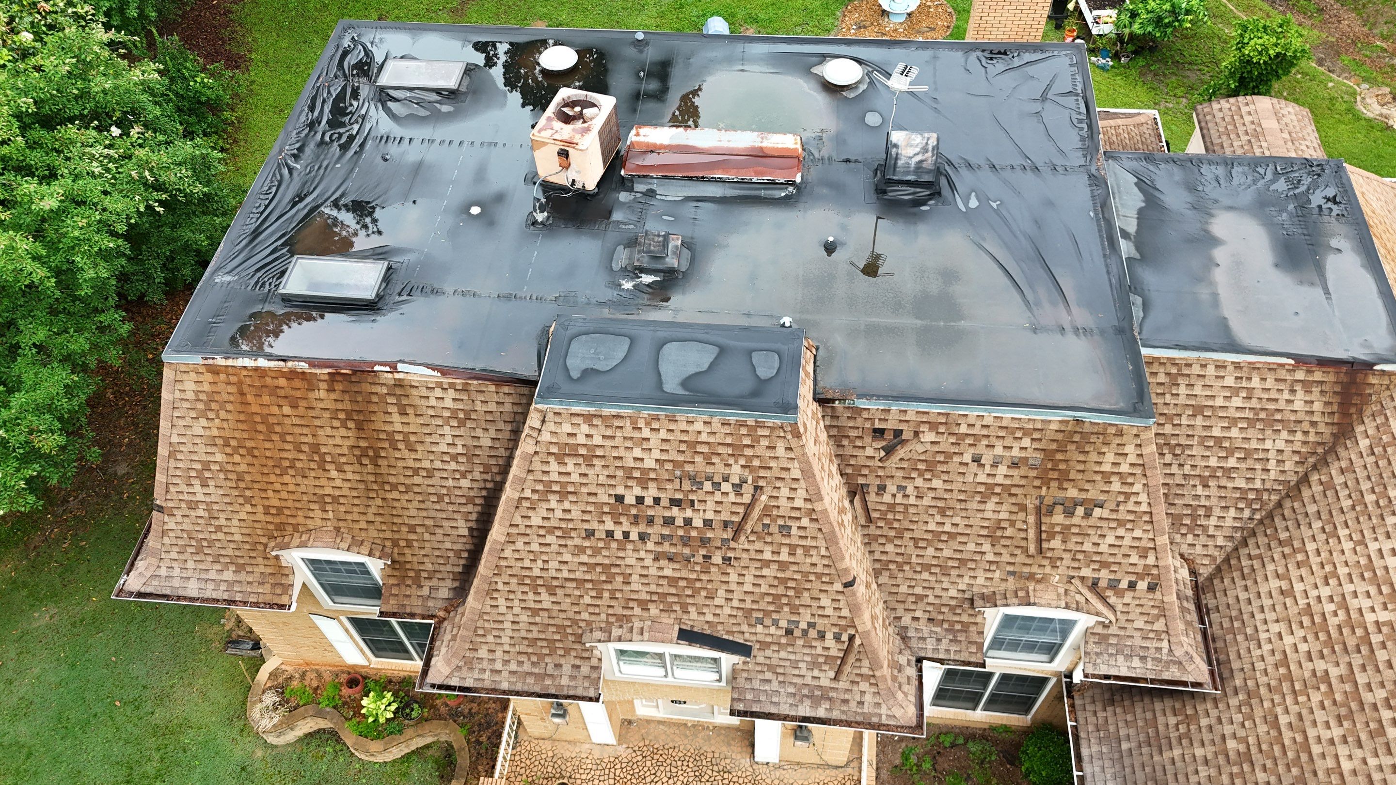 Commercial Flat Top Roof by Roof Bullies