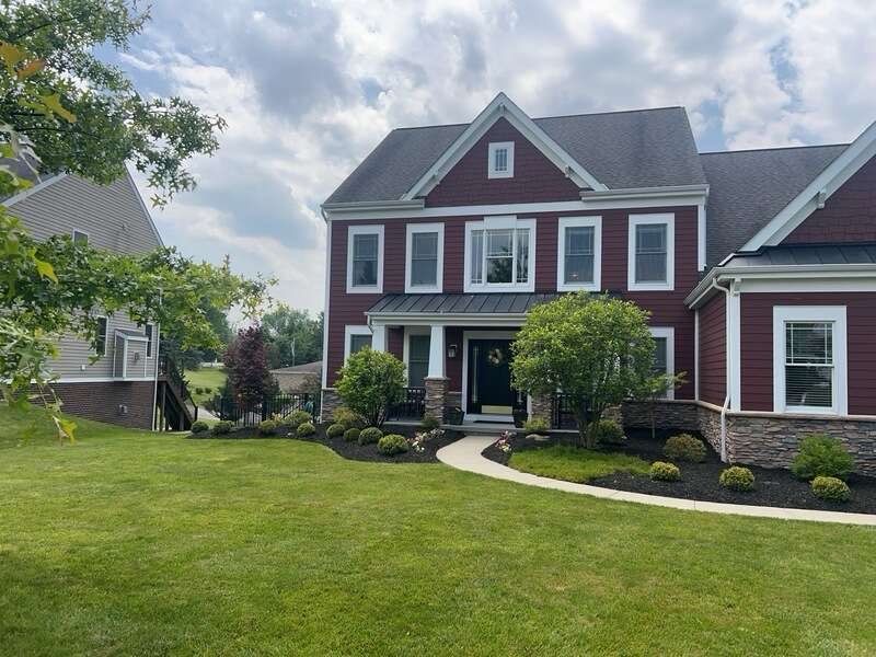 Countrylane Red James Hardie Siding Replacement in Franklin Park by Knockout Home Solutions