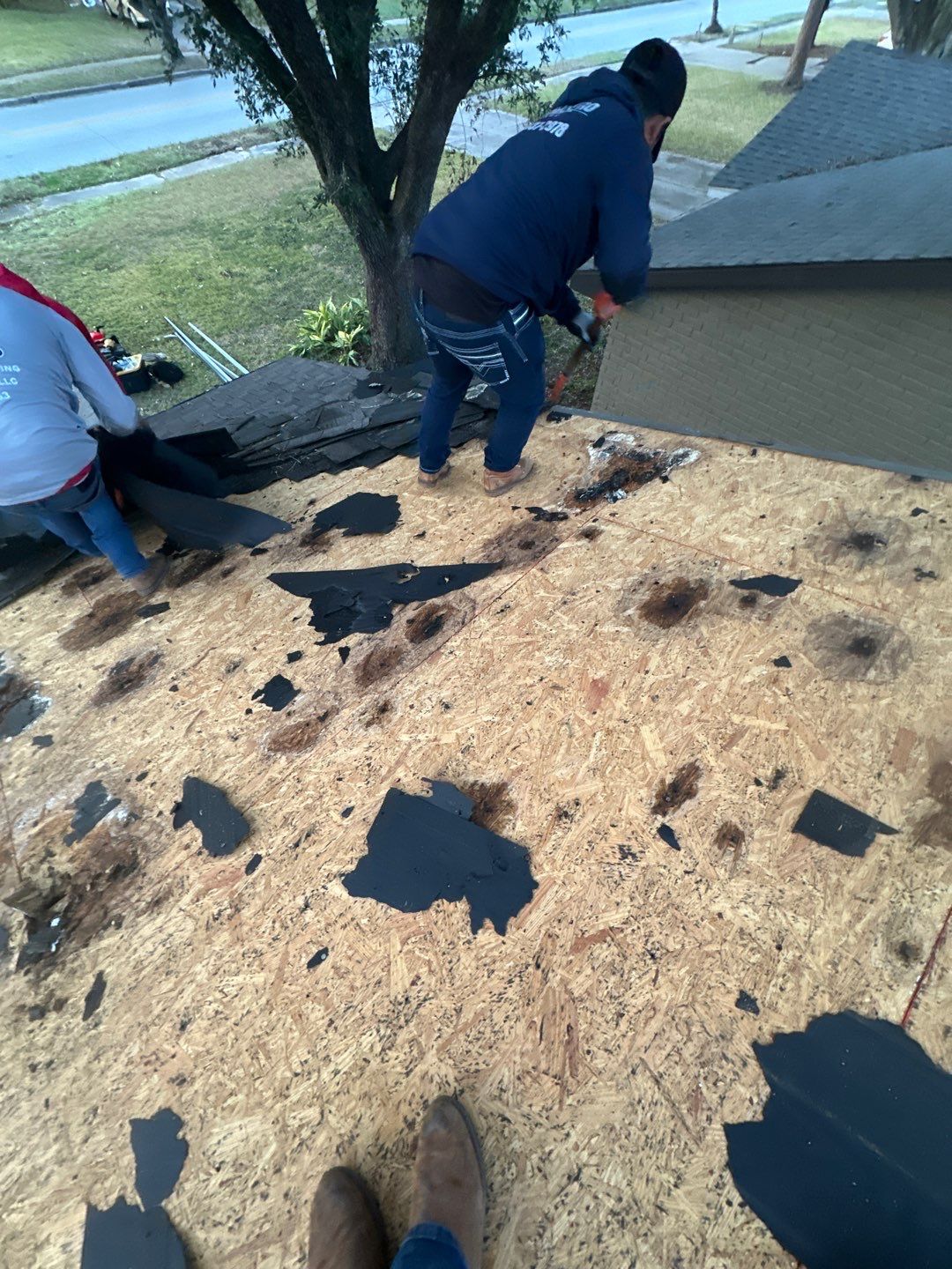 Roof Replacement Houston by Roof Repair Company