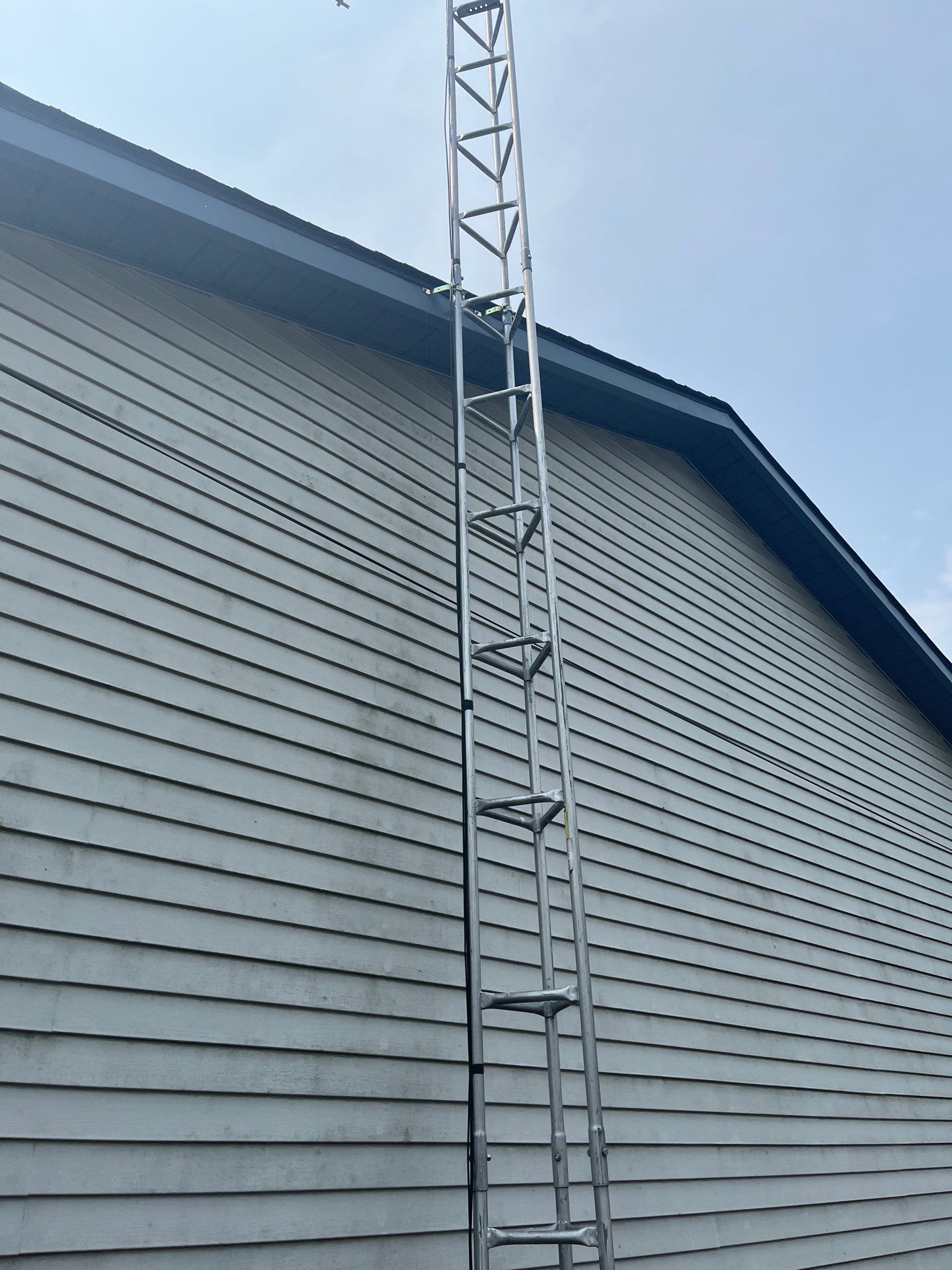 Siding Replacement using Alside Charter Oak D4.5" Cape Cod Grey by 180 Contractors