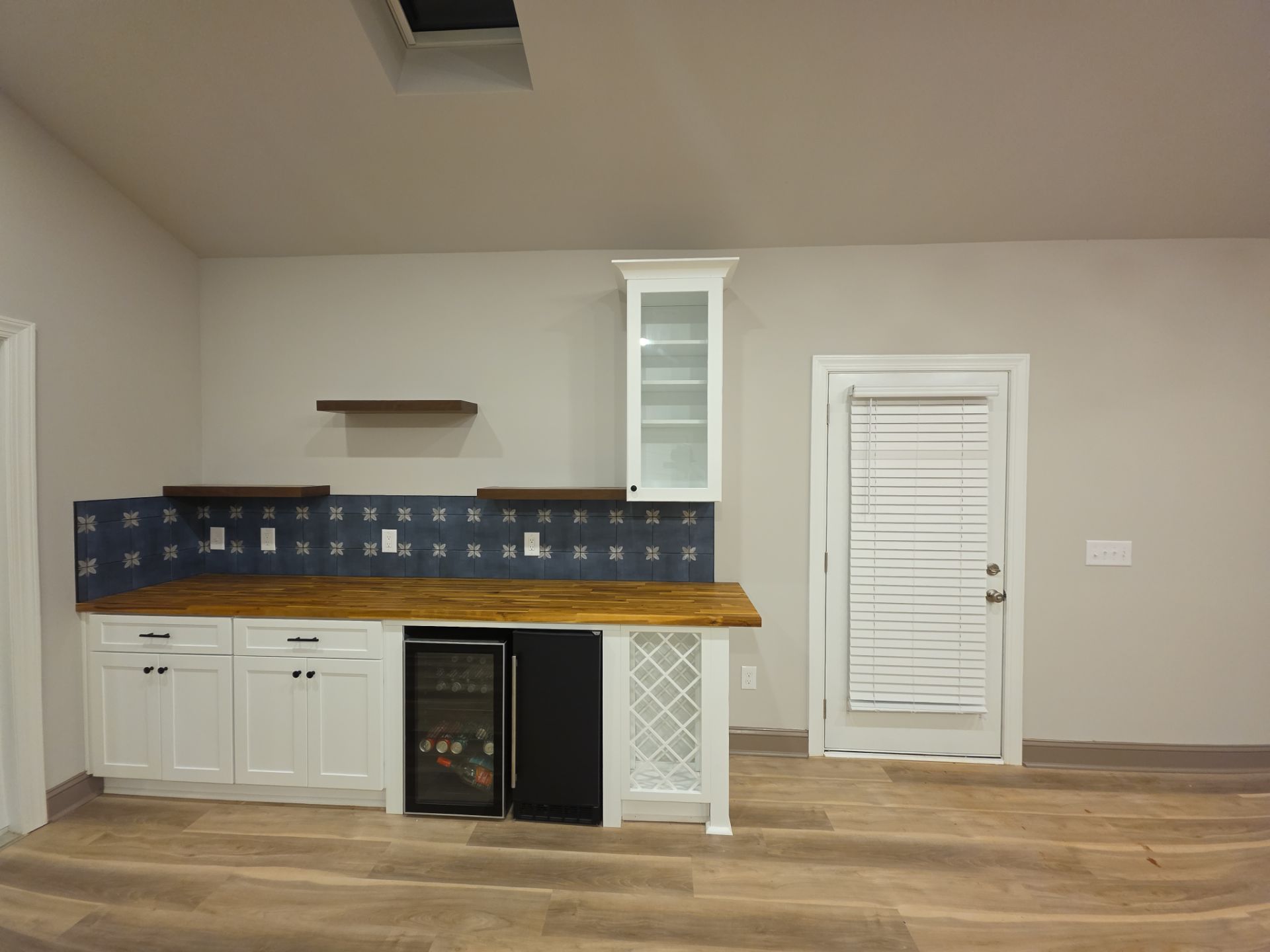 Four Season Addition by Ajayi Design and Construction 