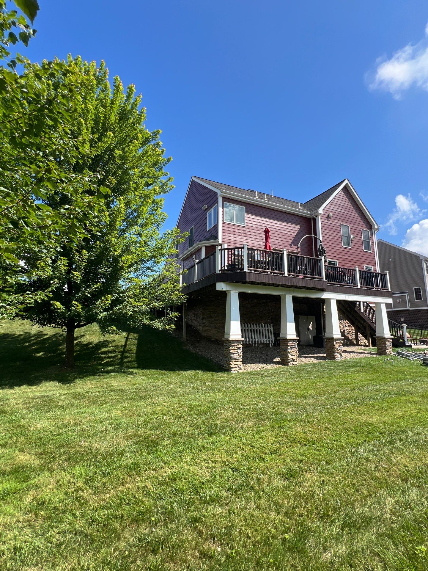 Countrylane Red James Hardie Siding Replacement in Franklin Park by Knockout Home Solutions
