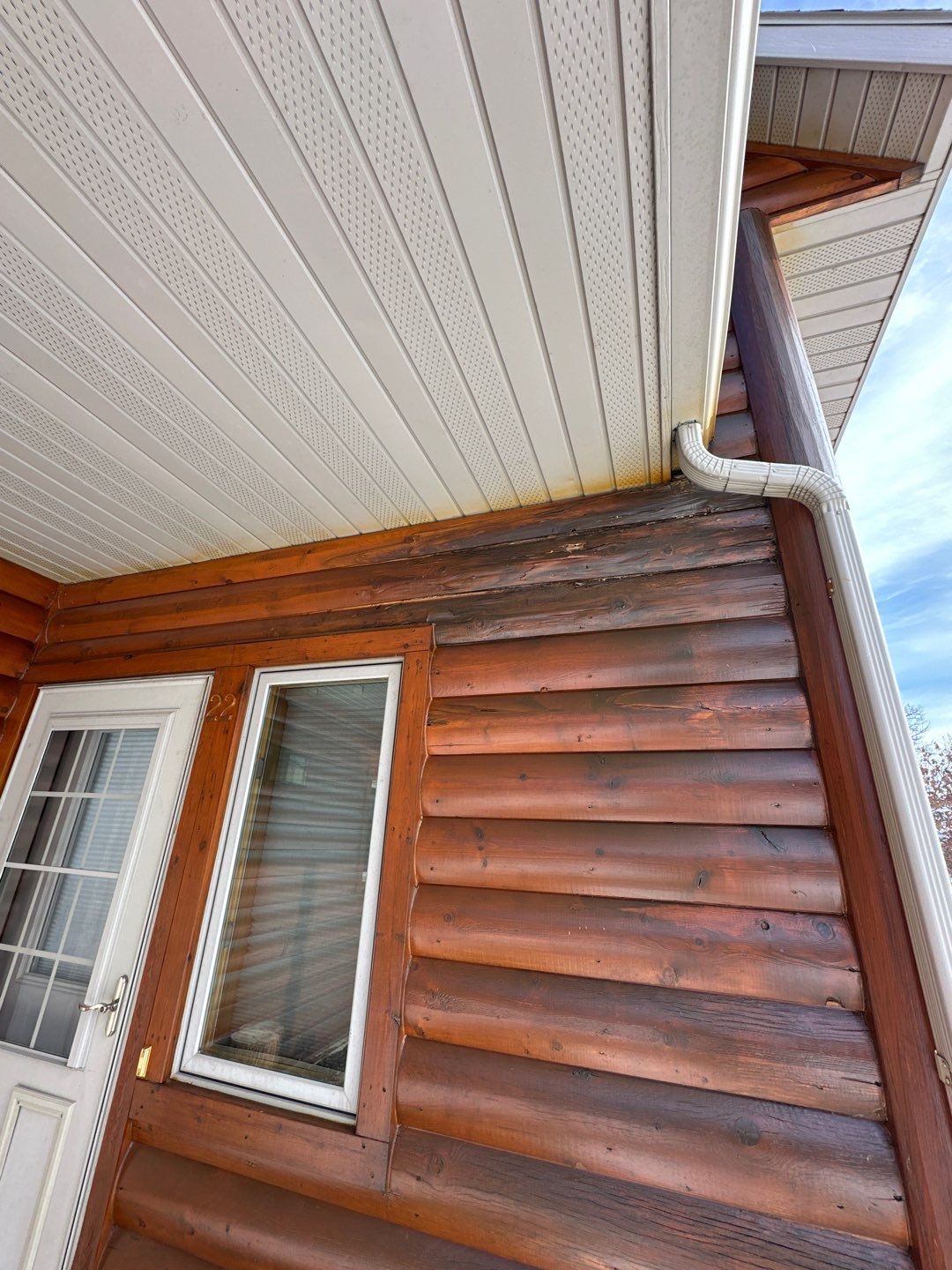 Cabin in Pequot Lakes. Rotted log siding by Koska construction llc