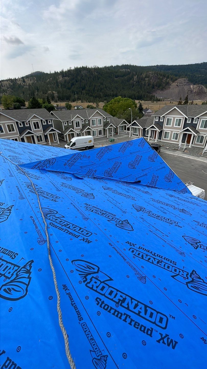 Residential Roofing Installation using OC Driftwood shingles by Top Notch Roofing Inc