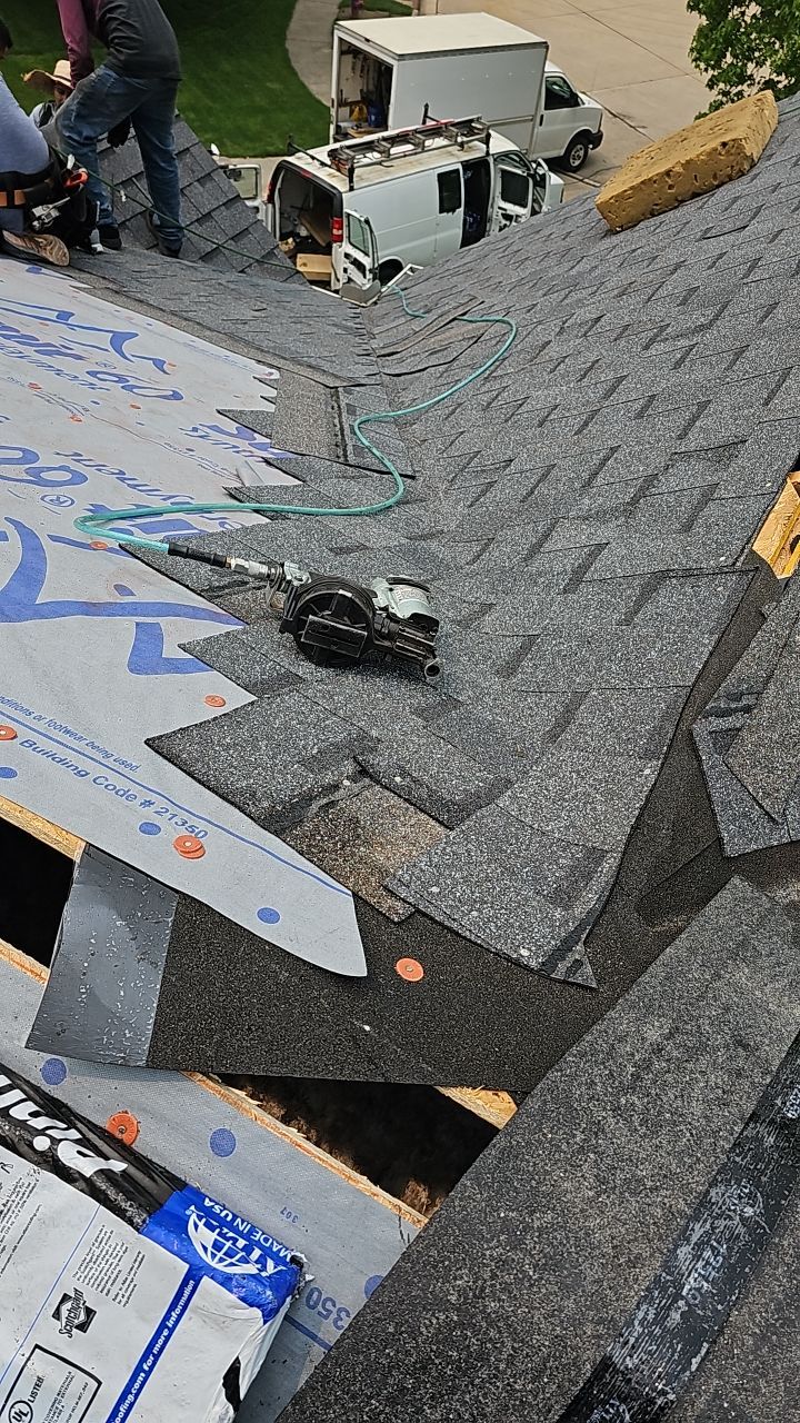 ATLAS PINNACLE COLOR PEWTER by Eagle Eye Roofing