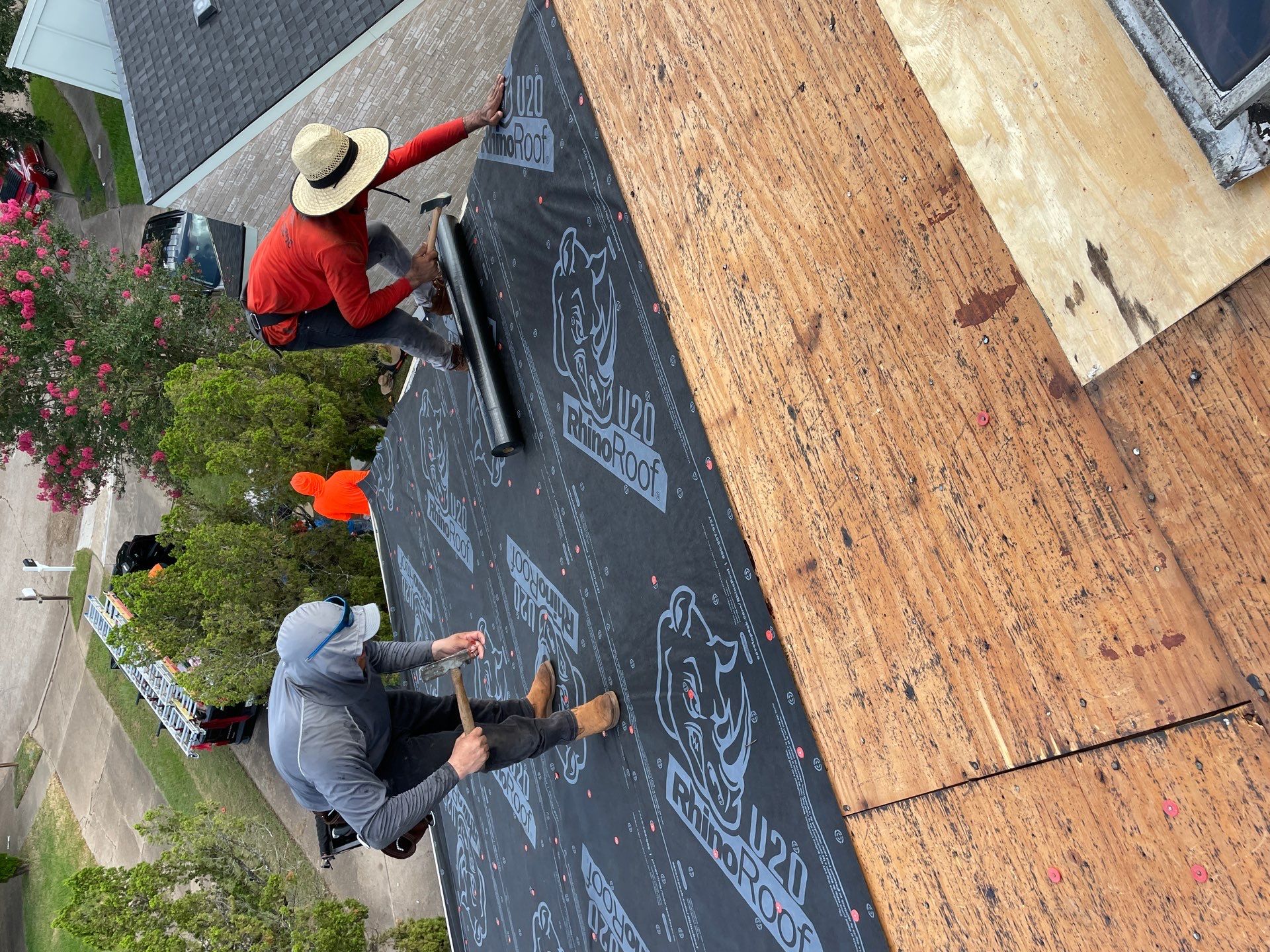 Residential Roofing Installation using Owen's Corning Duration (Lifetime) Shingles by Roof Repair Company