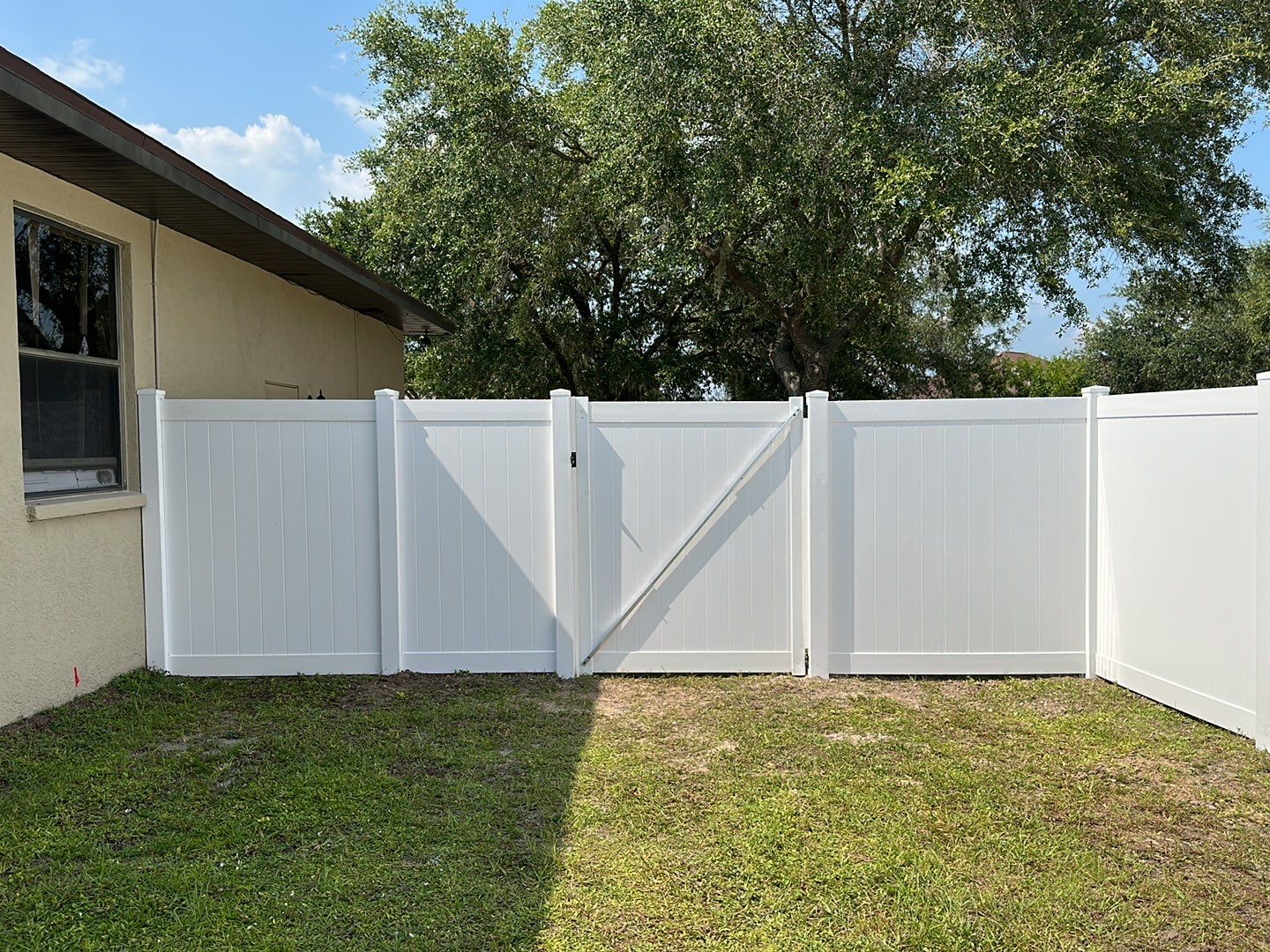 Vinyl Fence Installation using Vinyl Privacy Fence  by Asap fence and gates, LLC