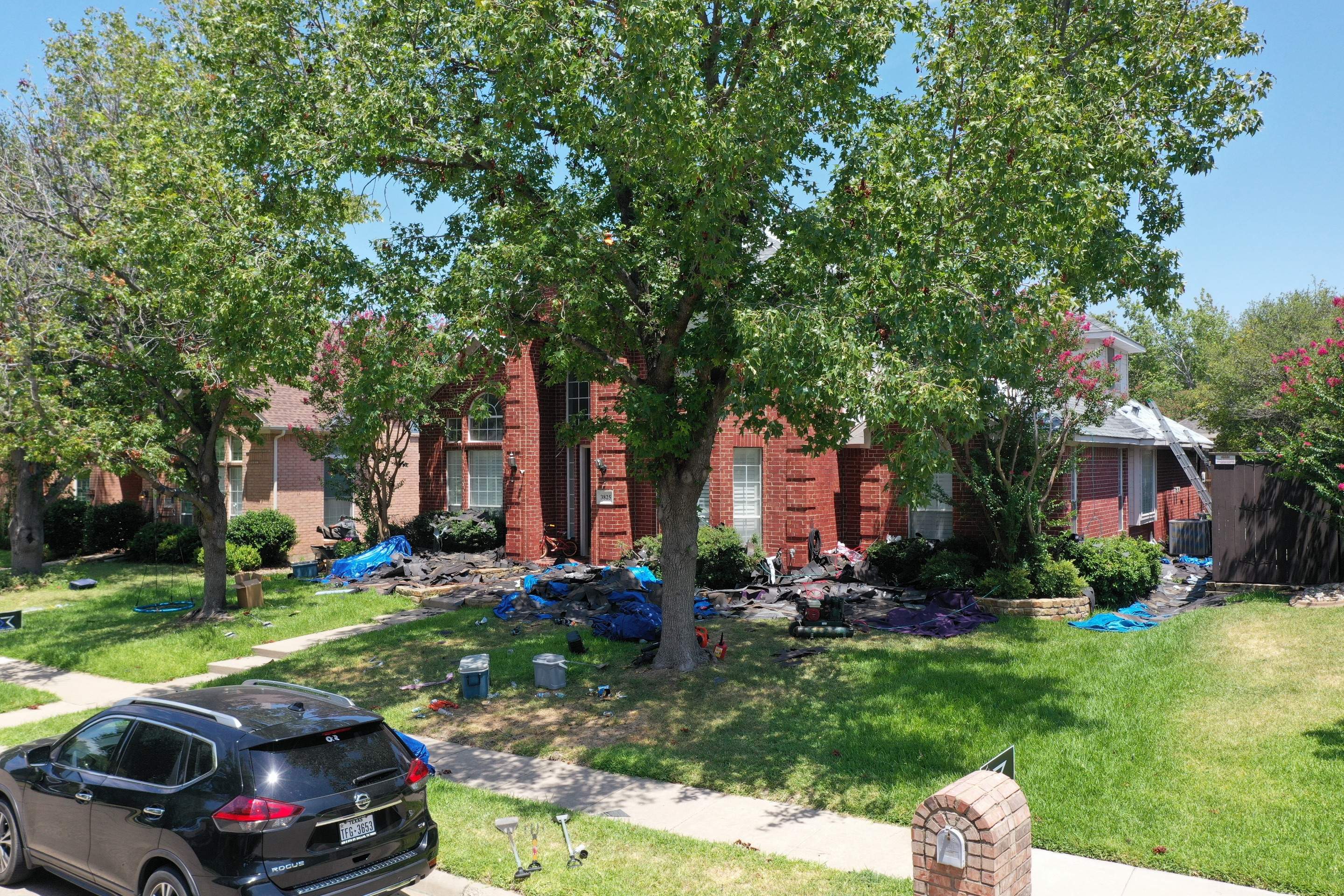 Residential Roofing Installation using IKO Dysnasty Class3 Summit Gray by Eminent Roofing & Auto Hail Repair