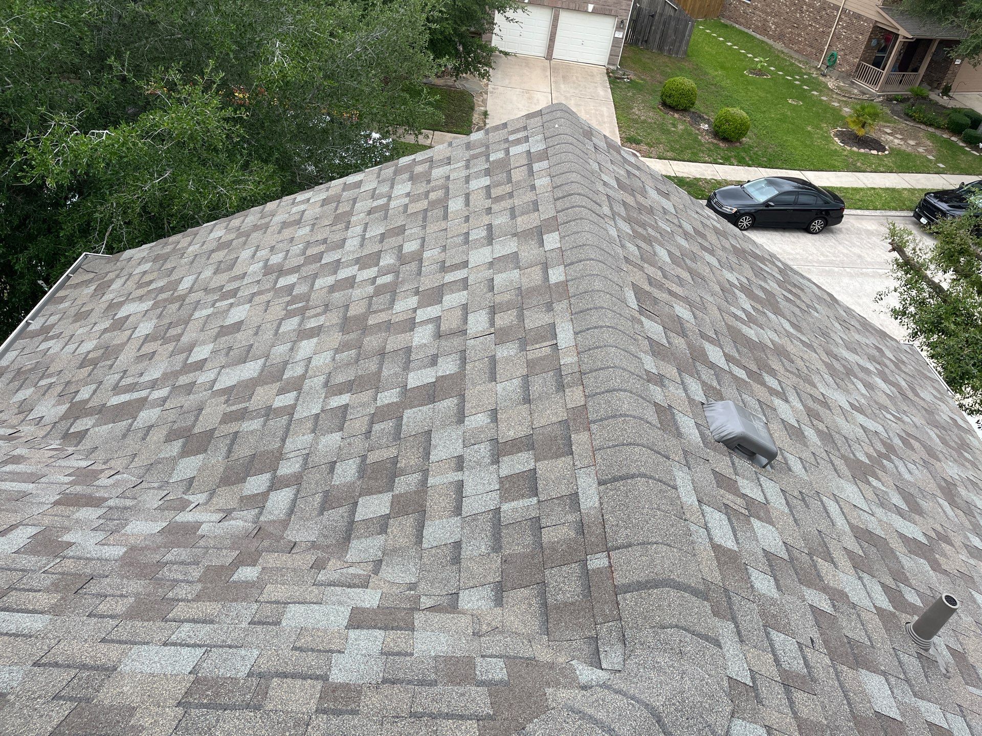 Residential Roofing Installation using Owen's Corning Duration (Lifetime) Shingles by Roof Repair Company