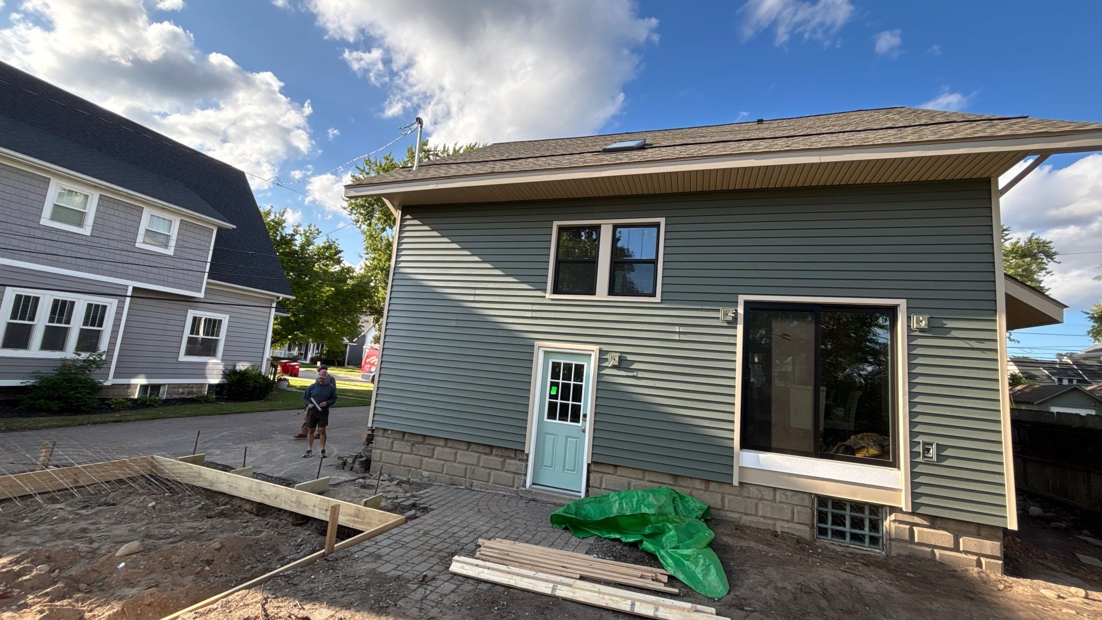 Siding Replacement using Alside Charter Oak D4.5" Deep Moss by 180 Contractors