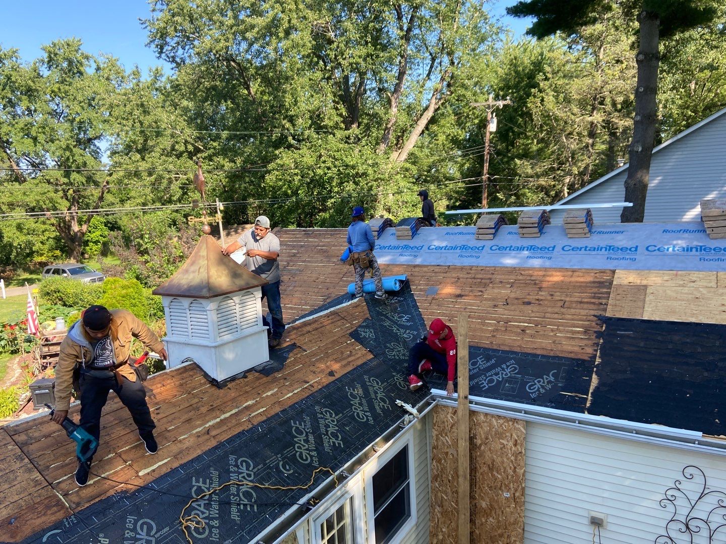 Roof Replacement using CertainTeed Landmark by 180 Contractors