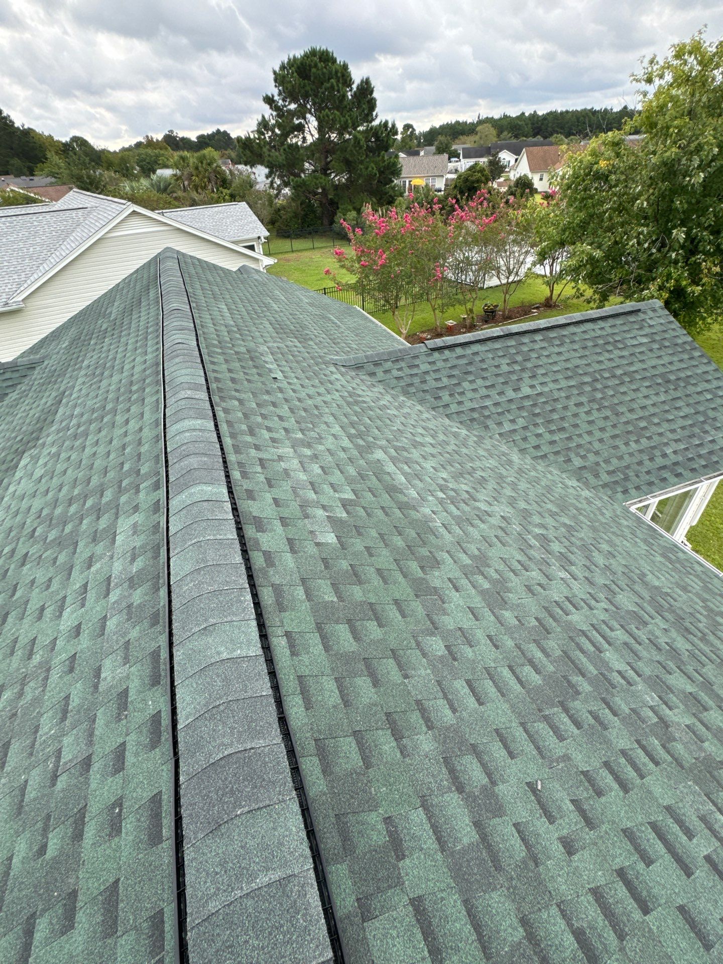 GAF HDZ - Hunter Green by Linta Roofing Inc