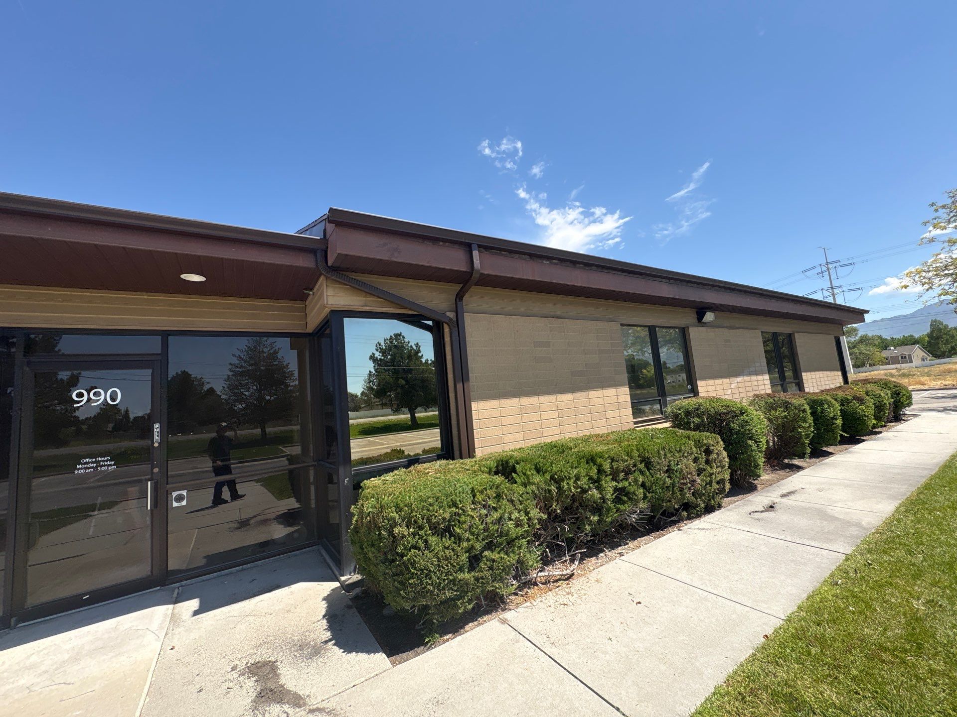 Commercial space by Gutter Boys 