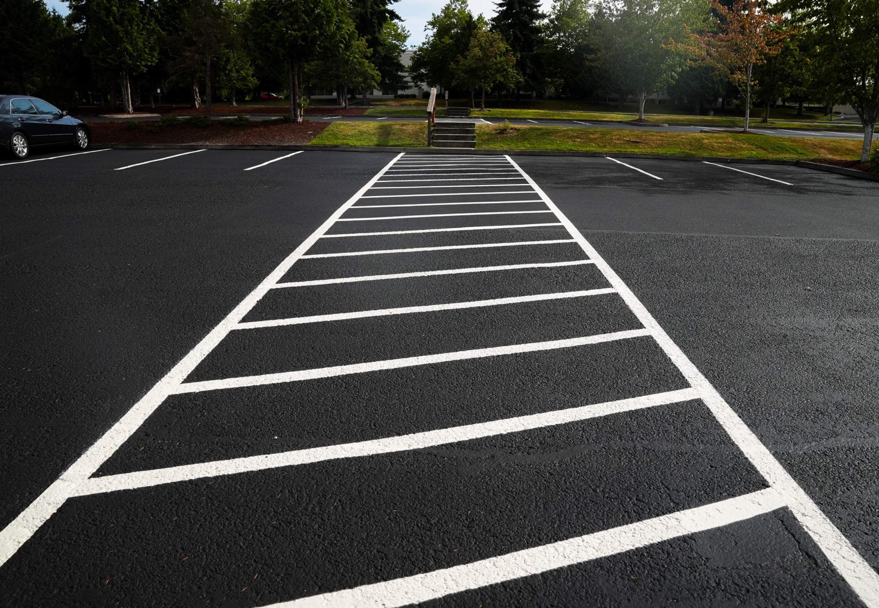 Sealcoating & Asphalt Patch Repairs | Everett  by Jireh Asphalt & Concrete Inc 