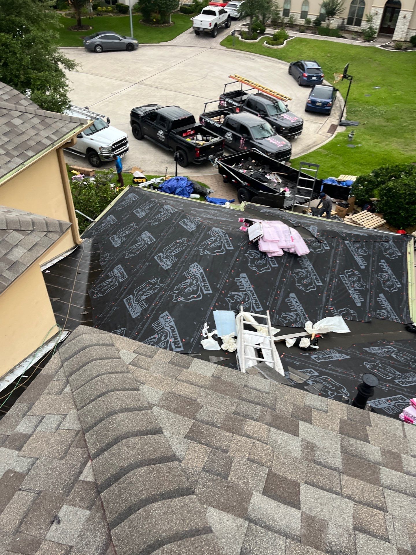 Residential Roofing Installation using Owen's Corning Duration (Lifetime) Shingles by Roof Repair Company