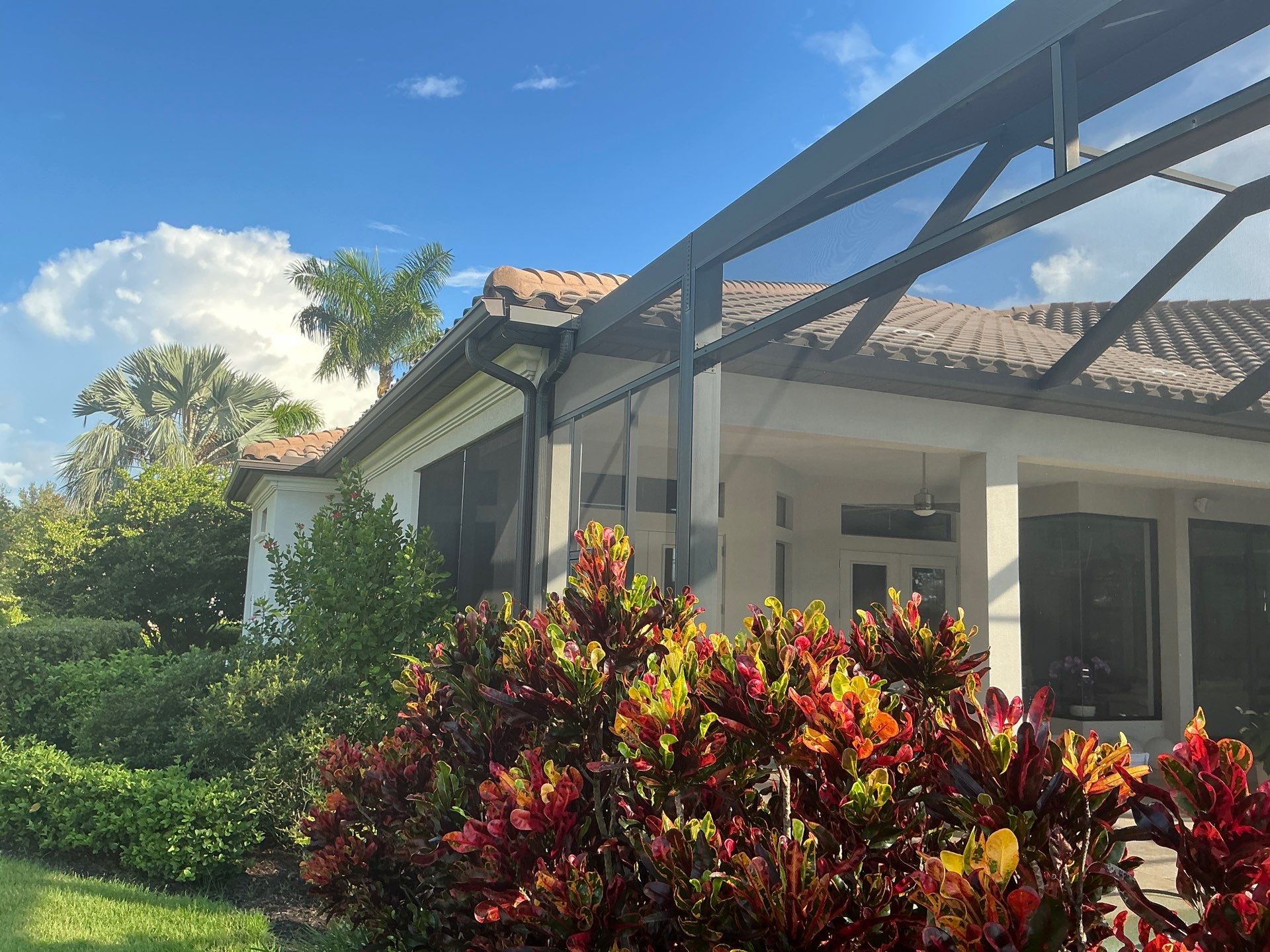 Gutter Cleaning Service in Bradenton FL by Gutter Professors