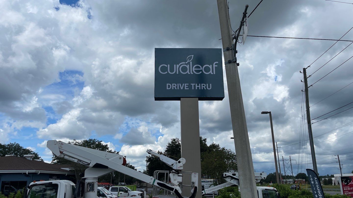 Curaleaf Receive and Install for Sign Partner by SignCrafters