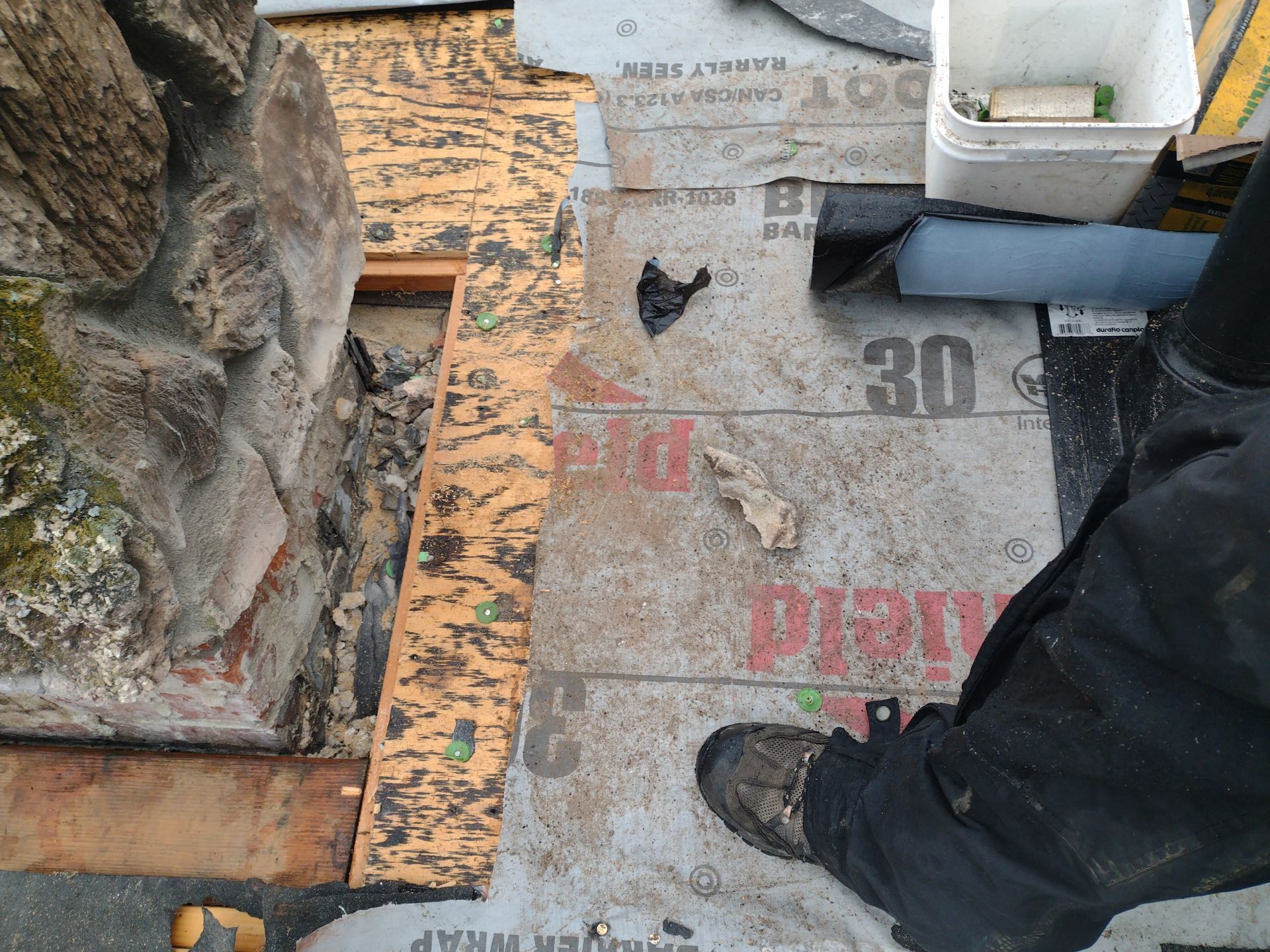 Residential Roofing Installation using IKO Dynasty (Color: Granite Black) by Orezona Building & Roofing Company, Inc.