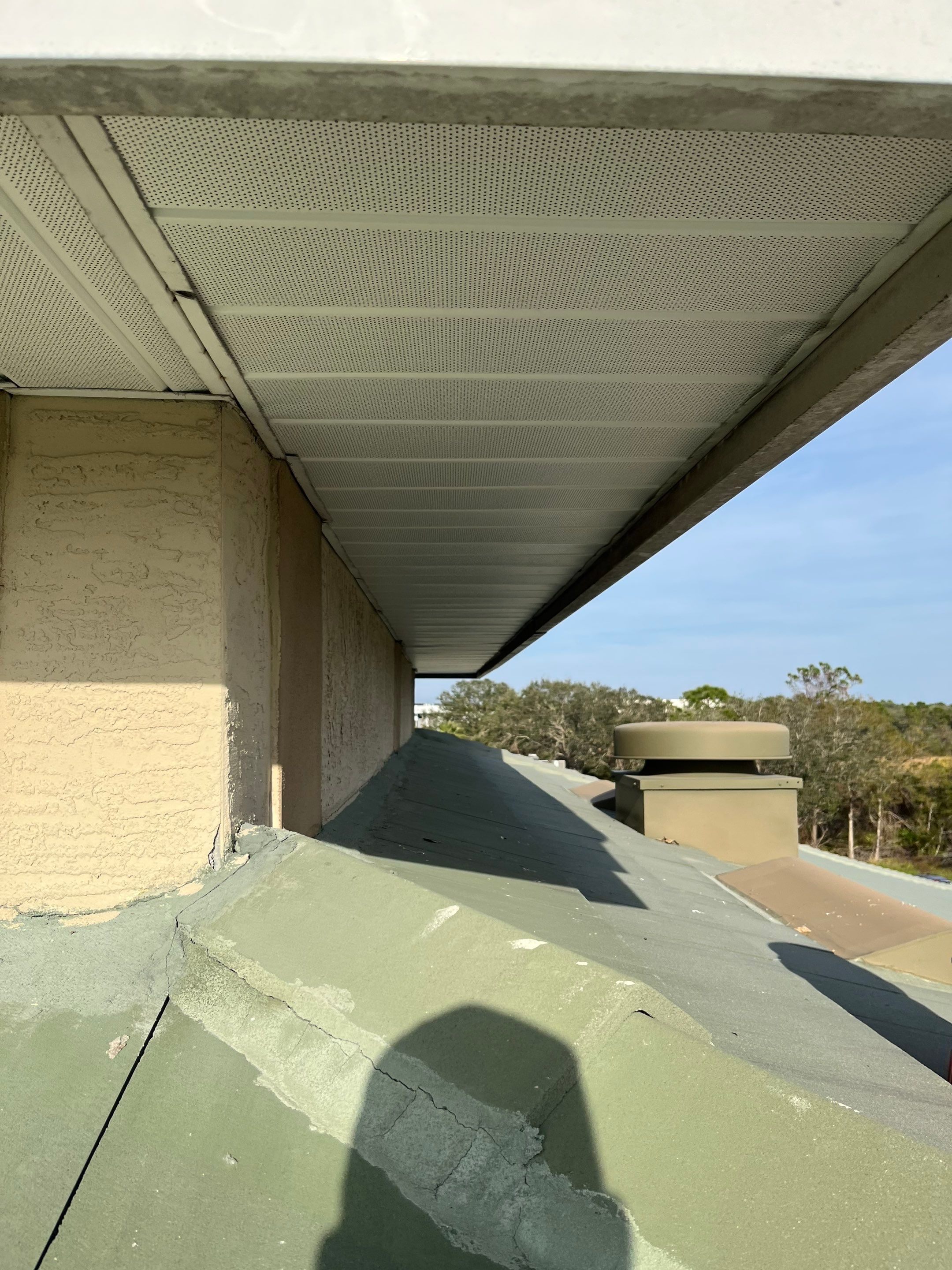 Soffit and Fascia Replacement in Lakewood Ranch FL by Gutter Professors