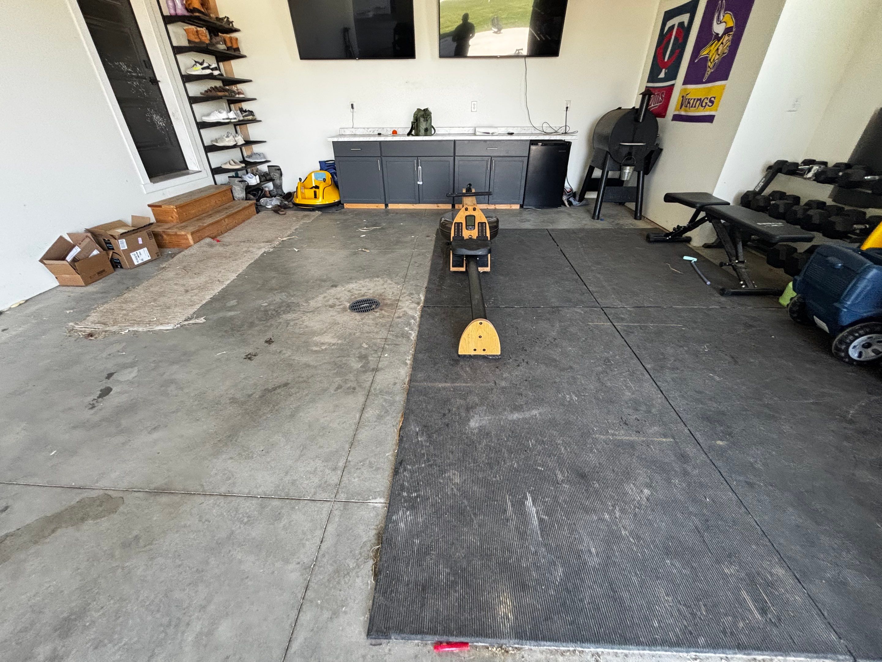 Dell Rapids Multi-Car Garage Concrete Floor Coating and Repair by Select Painting, Coatings & Garage Cabinets