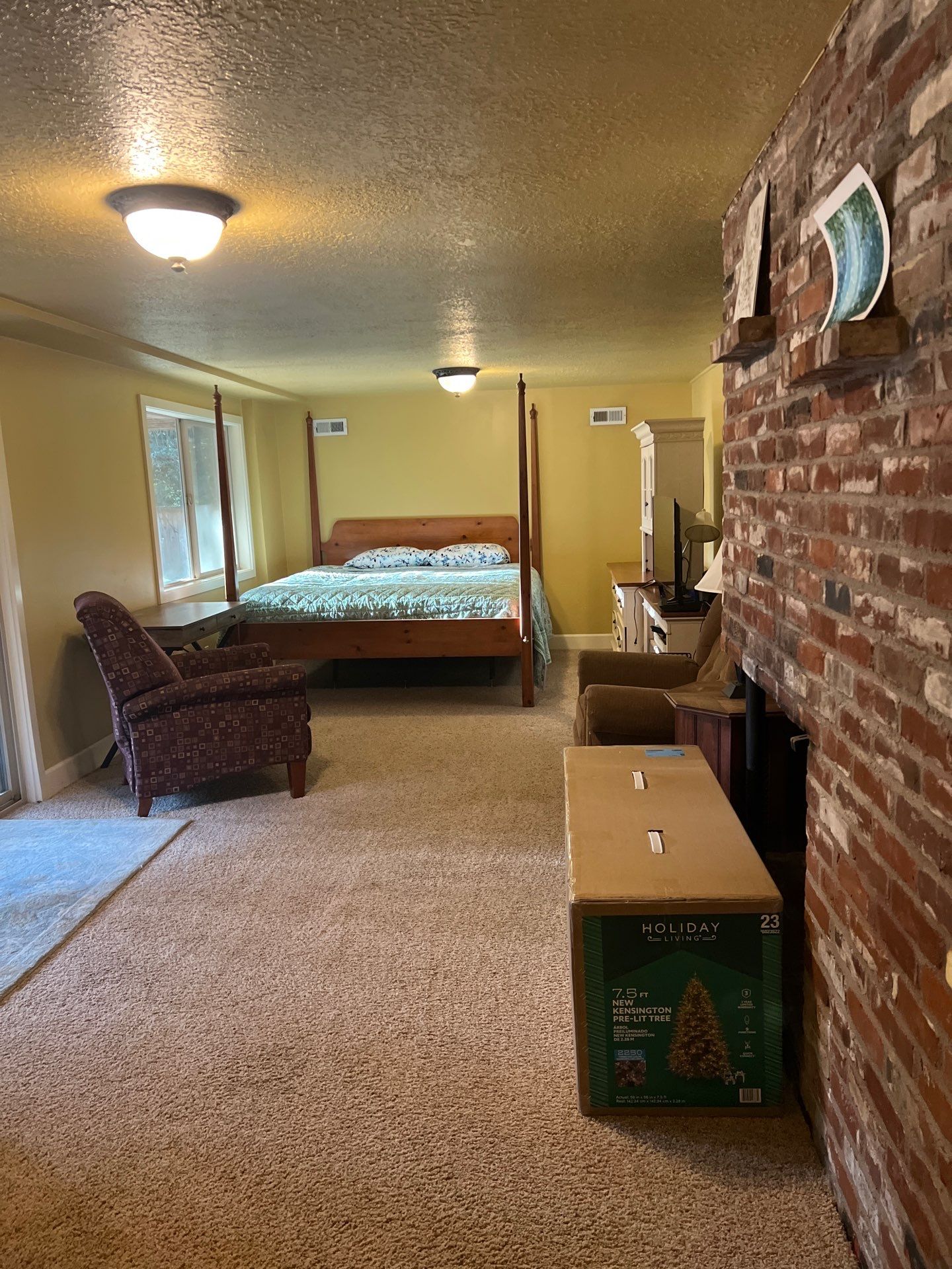 House cleaning in Lake Oswego by Cloud 9 Professional Cleaning Services