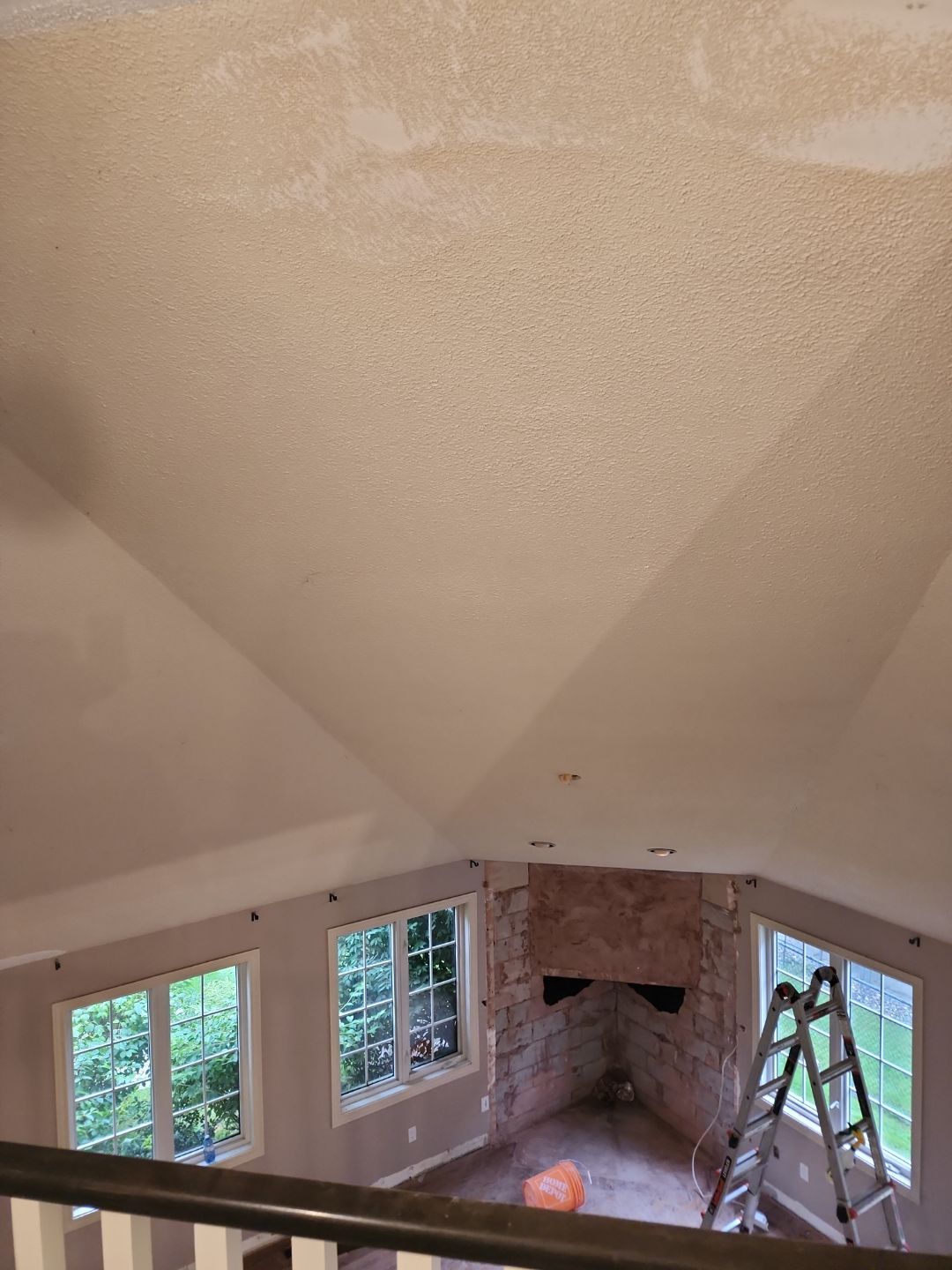 Project in Newmarket ( Full House, Stucco Ceilings) by GTA HOME PAINTING