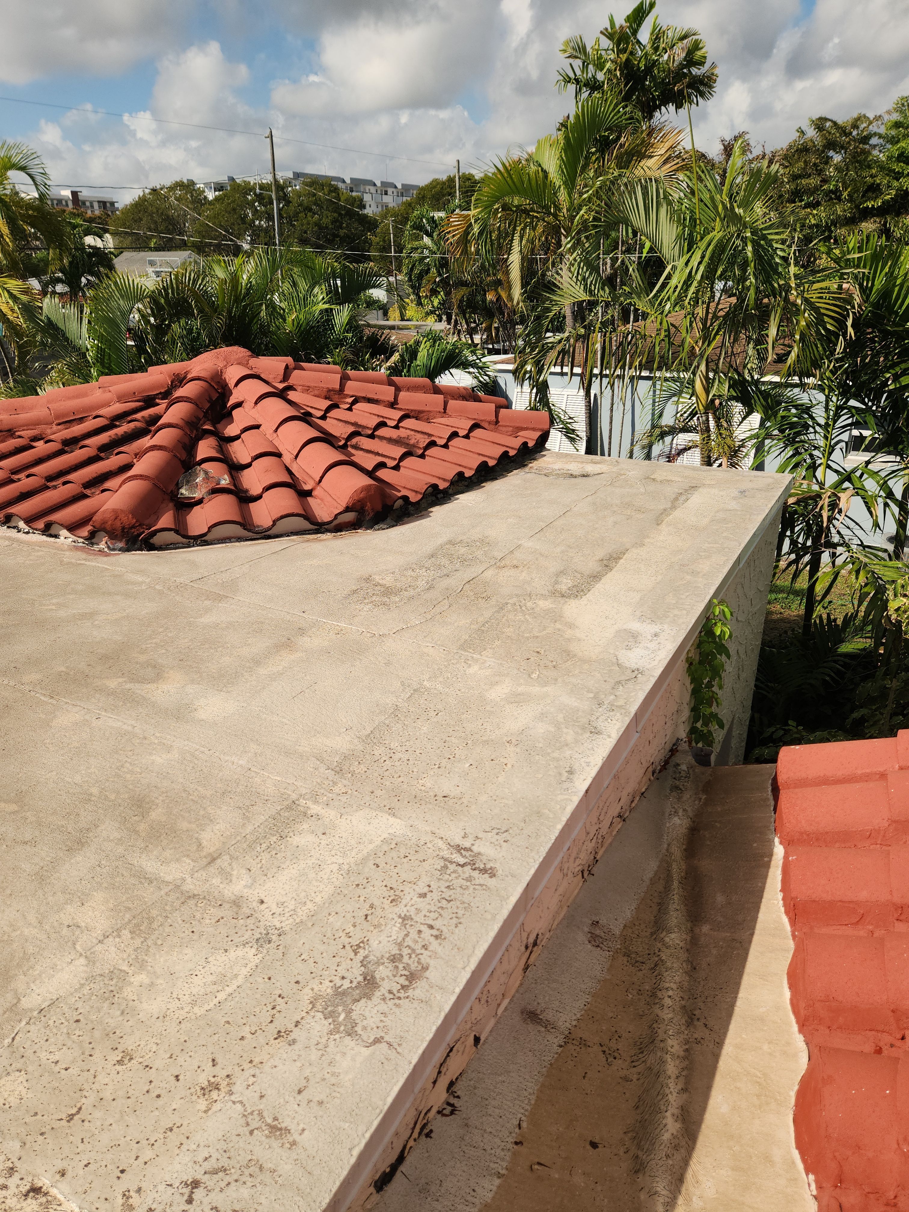 Expert Silicone Roof Coating in Hollywood – Aastro Roofing Delivers Long-Lasting Protection by Aastro Roofing