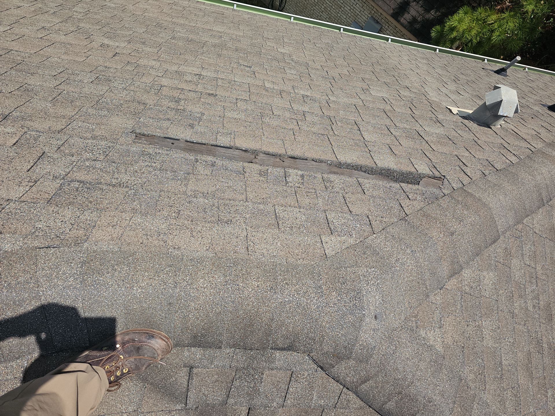 Hail Damage using Owen's Corning Duration (Lifetime) Shingles by Roof Repair Company
