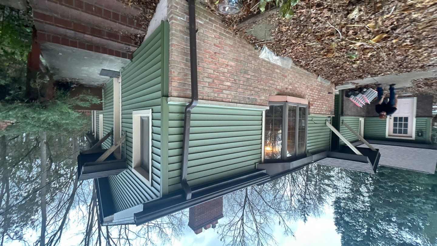 Siding Replacement using CertainTeed Restoration Classis D4 by 180 Contractors
