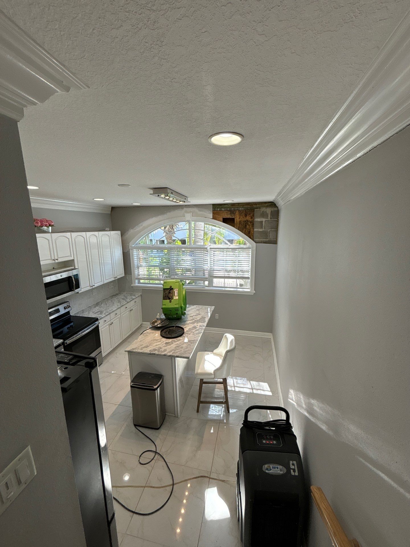 Holmes Beach AC Mold Deep Cleaning by Ampm Restoration Services