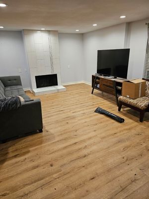 Laminate floor & fence