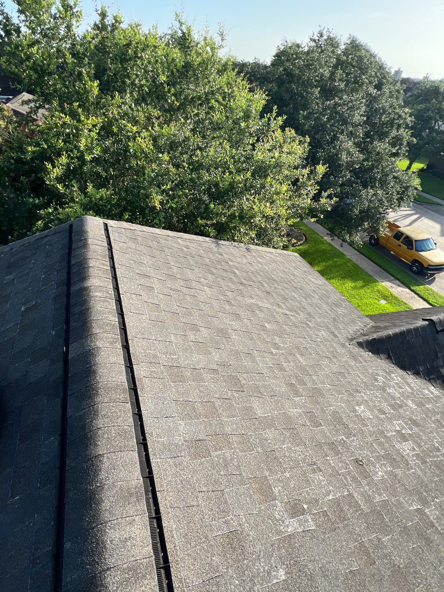 Hail Damage using Owen's Corning Duration (Lifetime) Shingles by Roof Repair Company