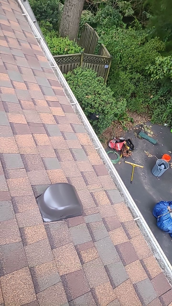 Arlington: CertainTeed Landmark Pro Designer Shingles in Max Def Heather Blend by RM Banning, Inc.